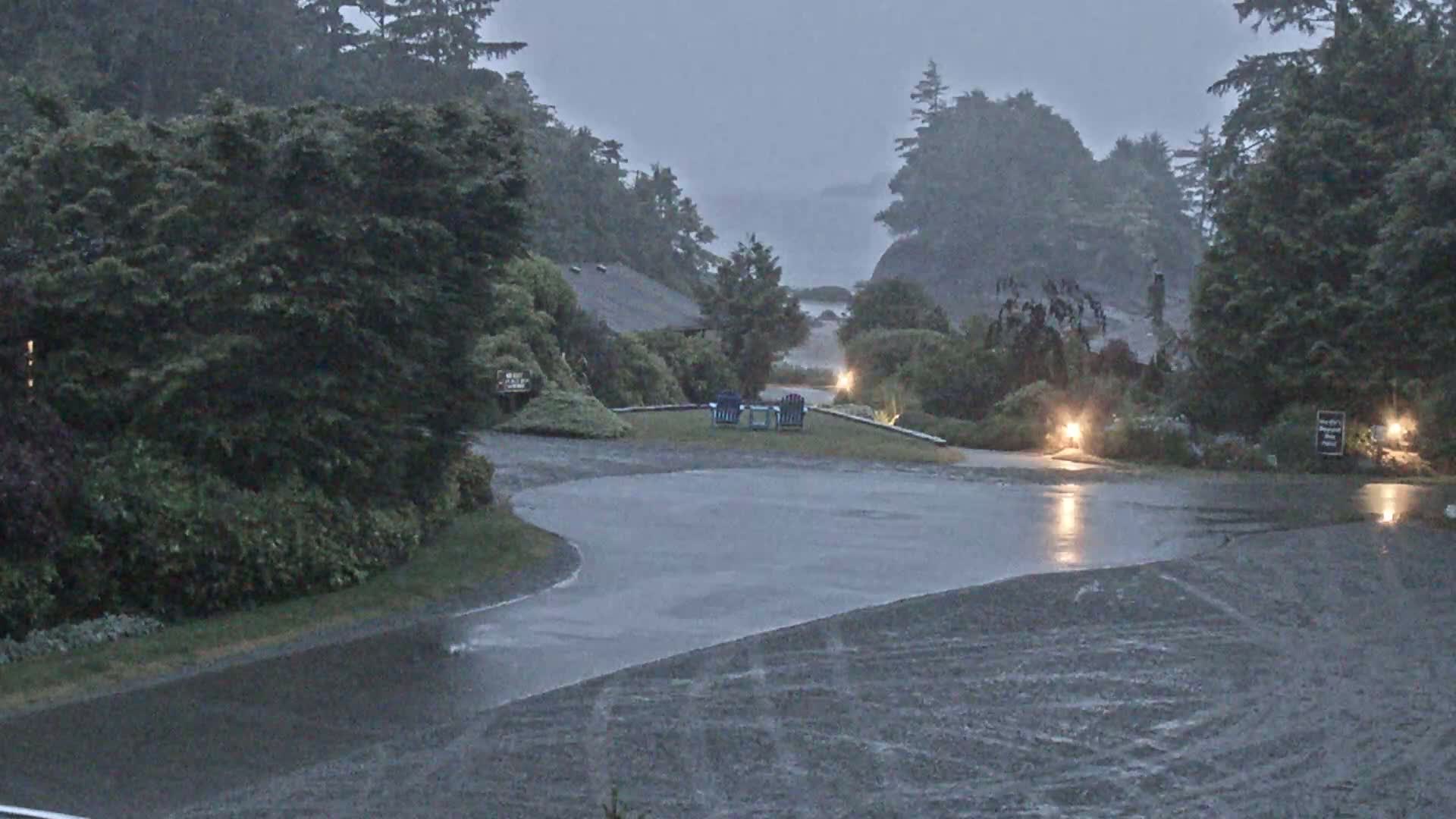 Tofino, Mackenzie Beach Live Cam - Tofino, Alberni-Clayoquot, British Columbia, Canada