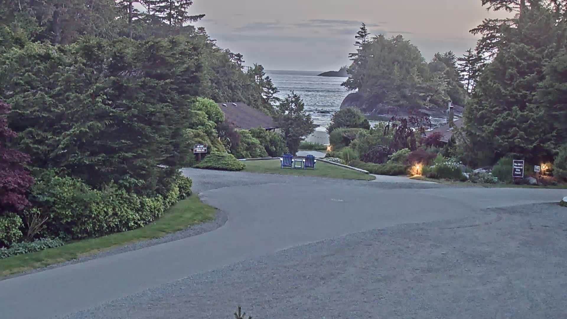 Tofino, Mackenzie Beach Live Cam - Tofino, Alberni-Clayoquot, British Columbia, Canada