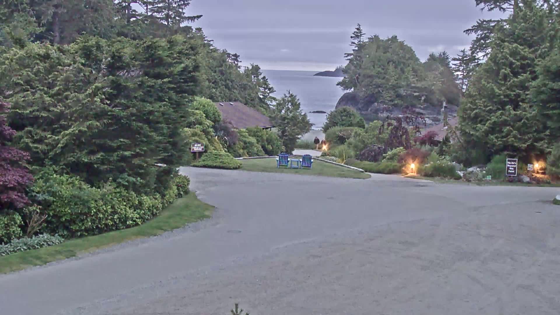 Tofino, Mackenzie Beach Live Cam - Tofino, Alberni-Clayoquot, British Columbia, Canada