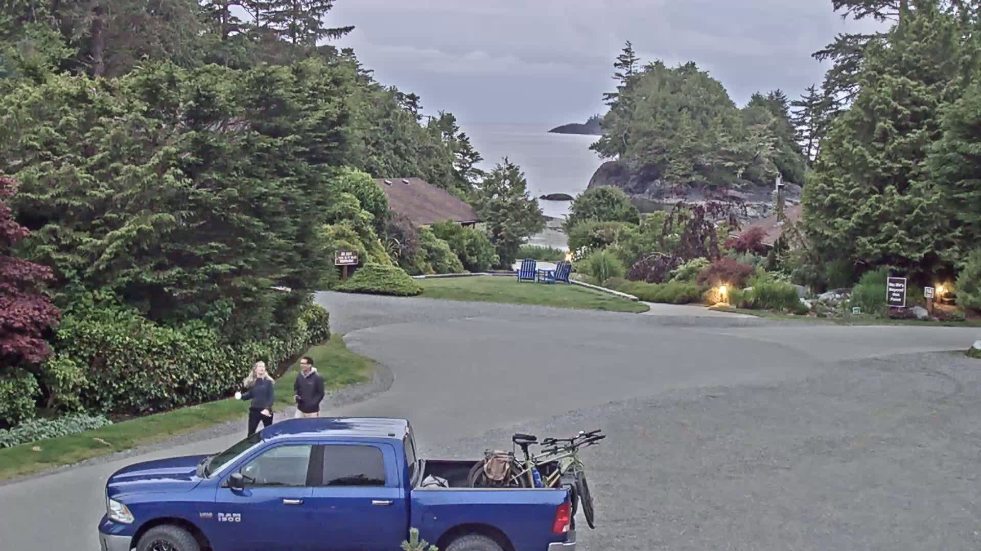 Tofino, Mackenzie Beach Live Cam - Tofino, Alberni-Clayoquot, British Columbia, Canada