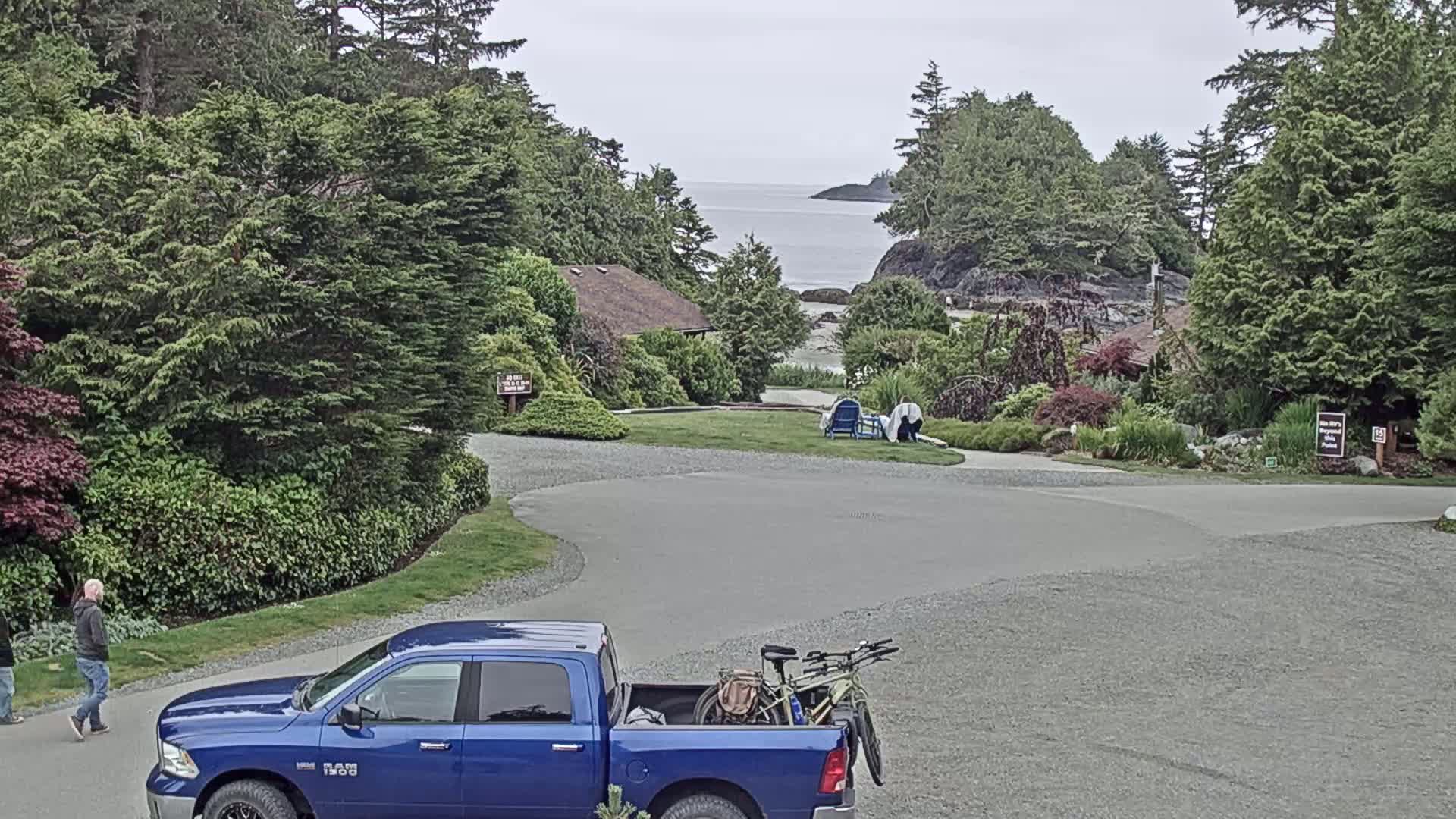 Tofino, Mackenzie Beach Live Cam - Tofino, Alberni-Clayoquot, British Columbia, Canada