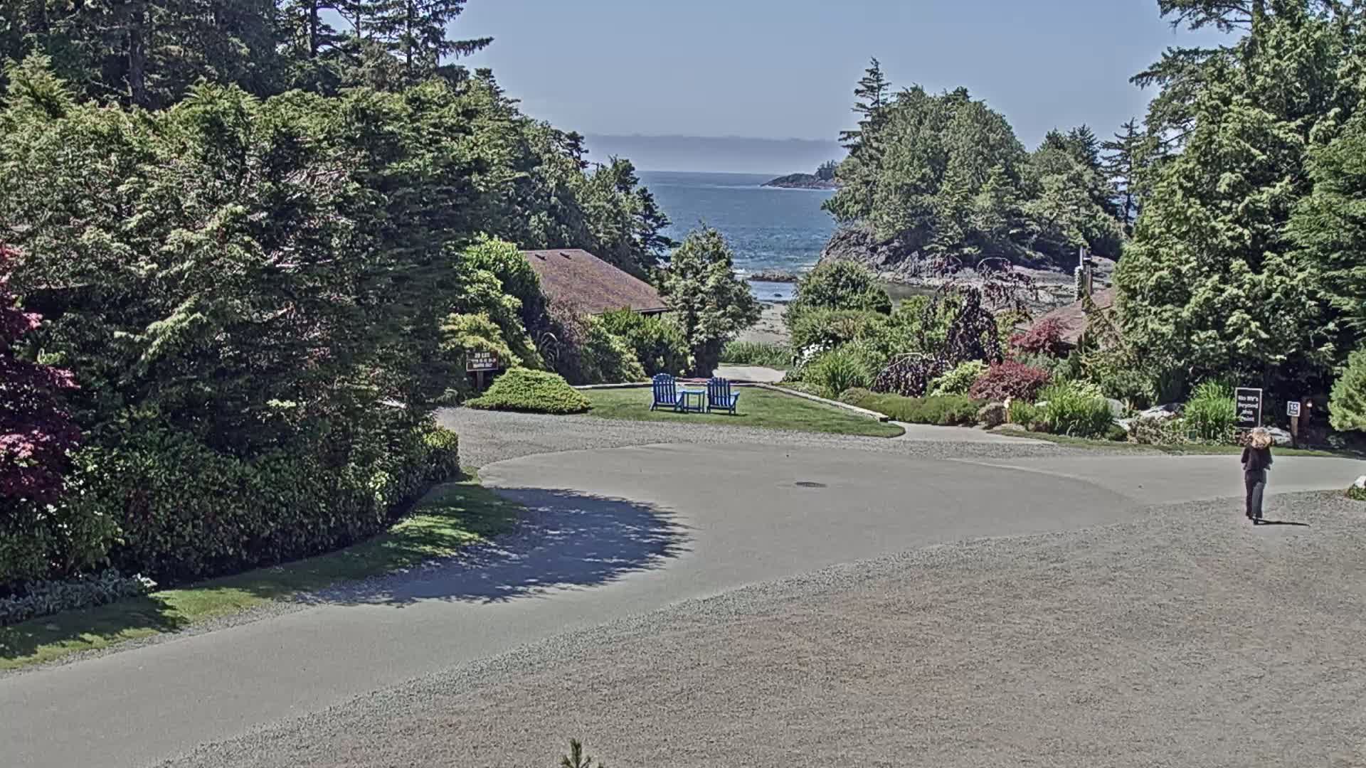 Tofino, Mackenzie Beach Live Cam - Tofino, Alberni-Clayoquot, British Columbia, Canada
