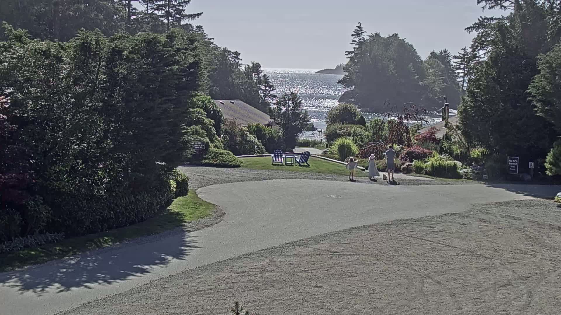 Tofino, Mackenzie Beach Live Cam - Tofino, Alberni-Clayoquot, British Columbia, Canada