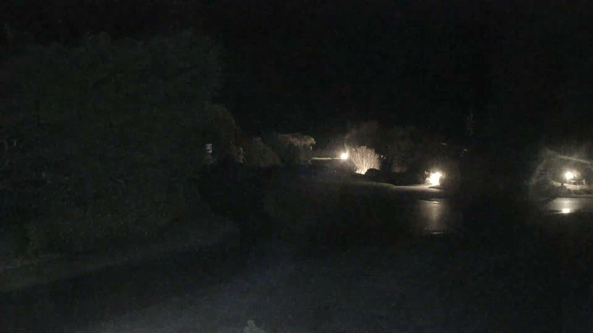 Tofino, Mackenzie Beach Live Cam - Tofino, Alberni-Clayoquot, British Columbia, Canada