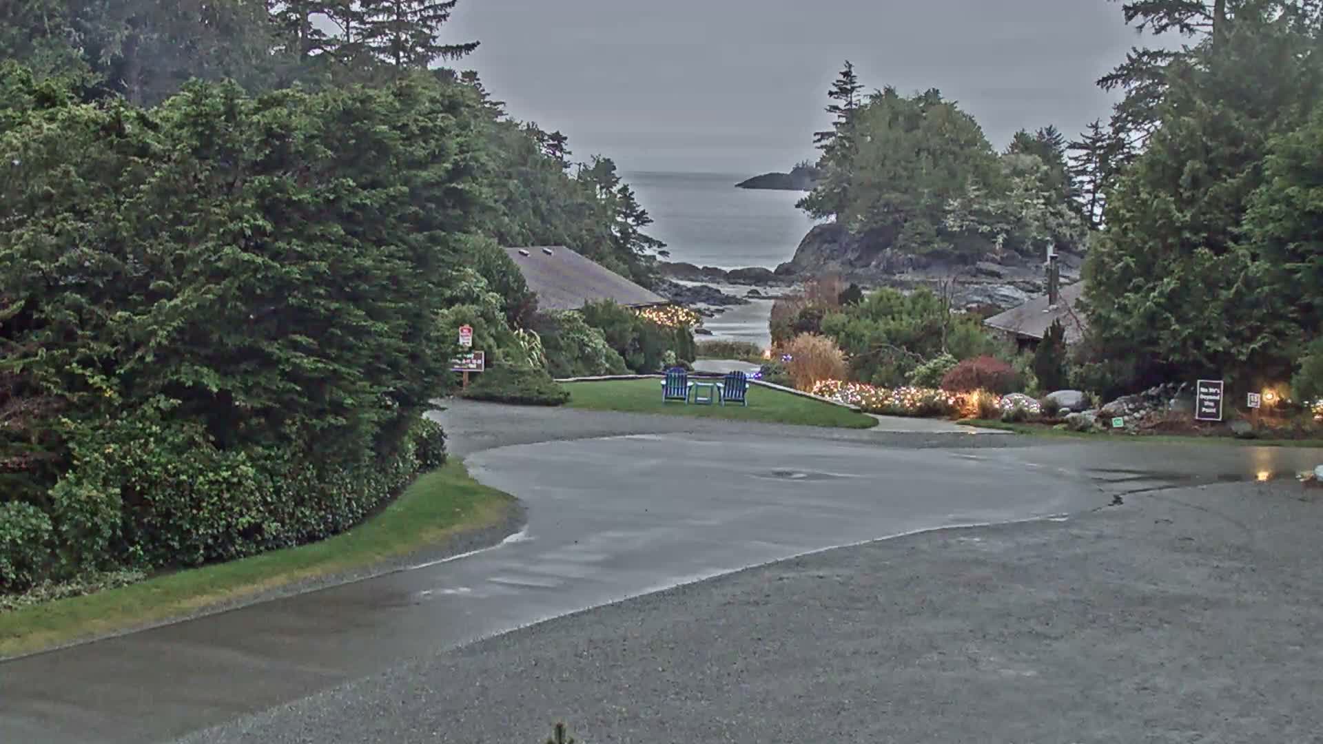 Tofino, Mackenzie Beach Live Cam - Tofino, Alberni-Clayoquot, British Columbia, Canada
