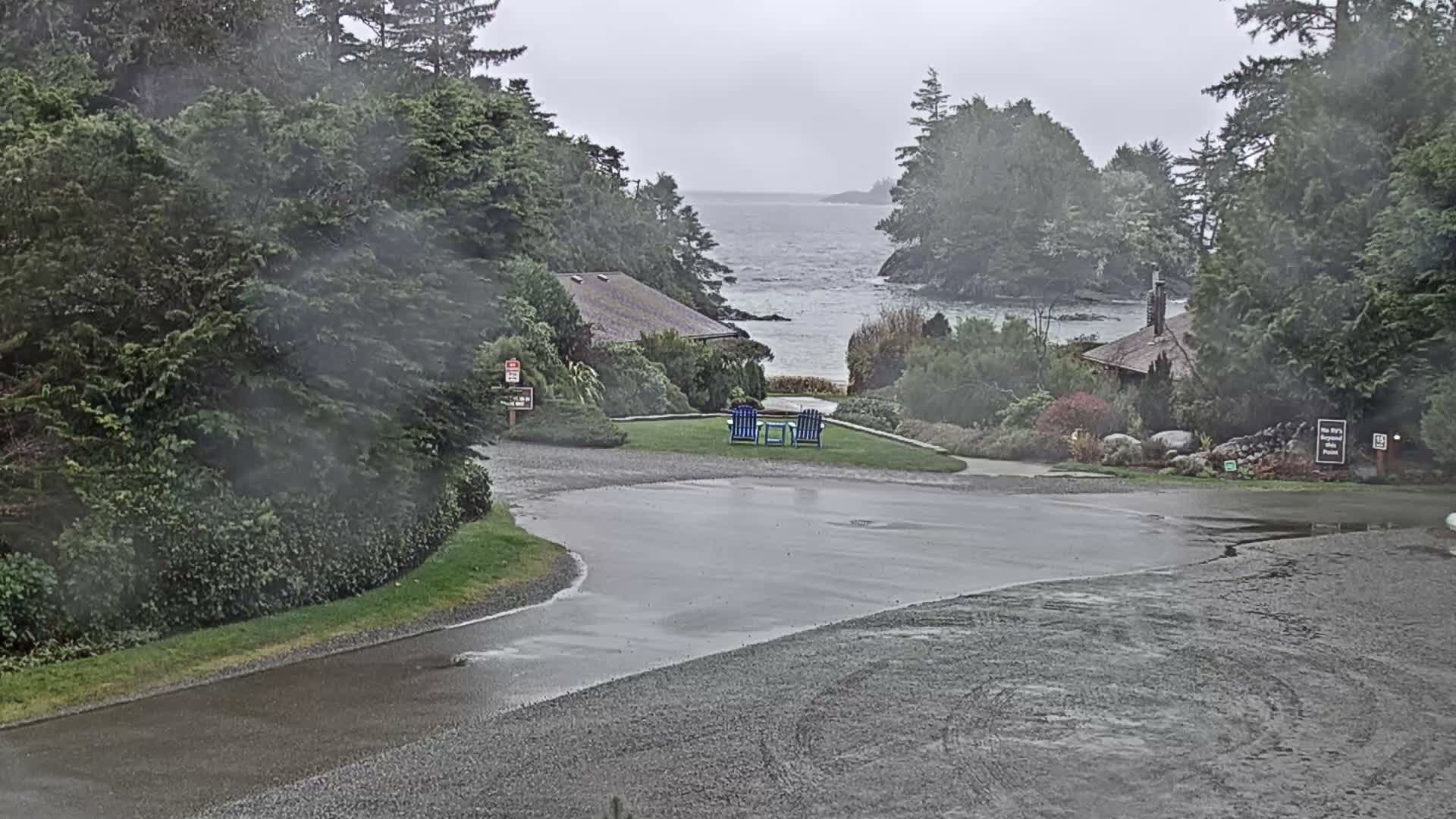 Tofino, Mackenzie Beach Live Cam - Tofino, Alberni-Clayoquot, British Columbia, Canada