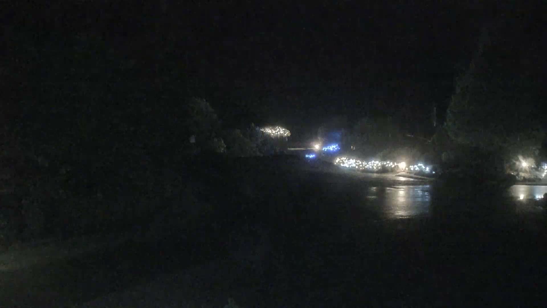 Tofino, Mackenzie Beach Live Cam - Tofino, Alberni-Clayoquot, British Columbia, Canada