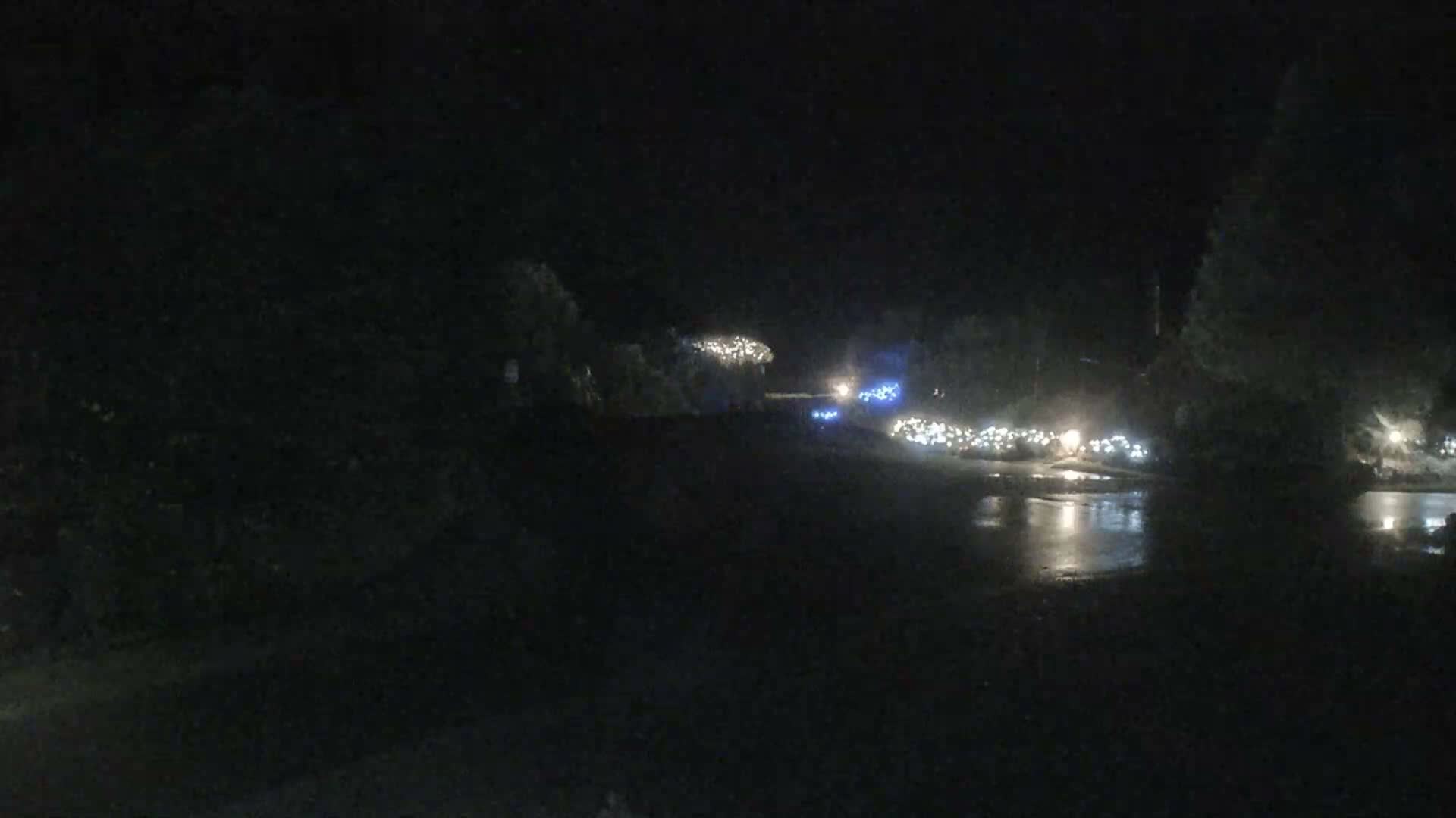 Tofino, Mackenzie Beach Live Cam - Tofino, Alberni-Clayoquot, British Columbia, Canada