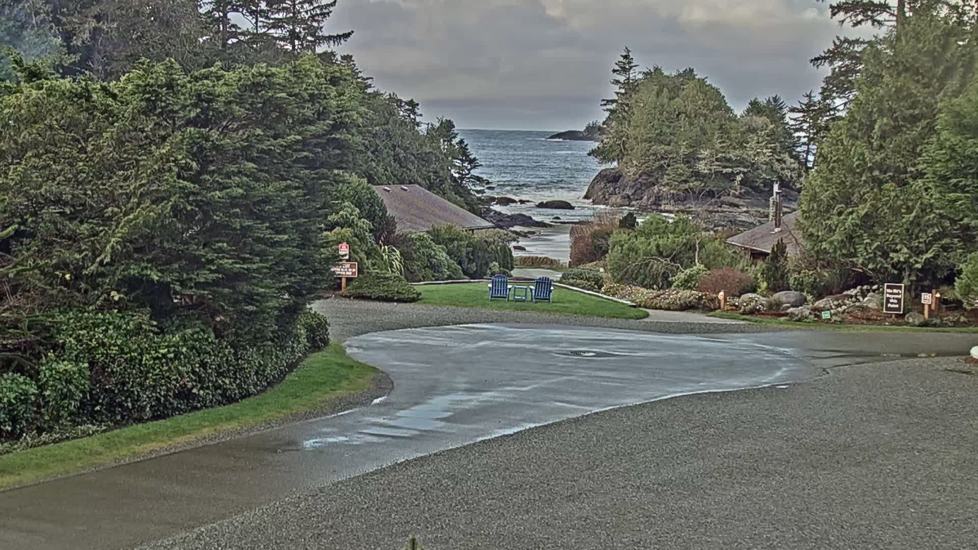 Tofino, Mackenzie Beach Live Cam - Tofino, Alberni-Clayoquot, British Columbia, Canada