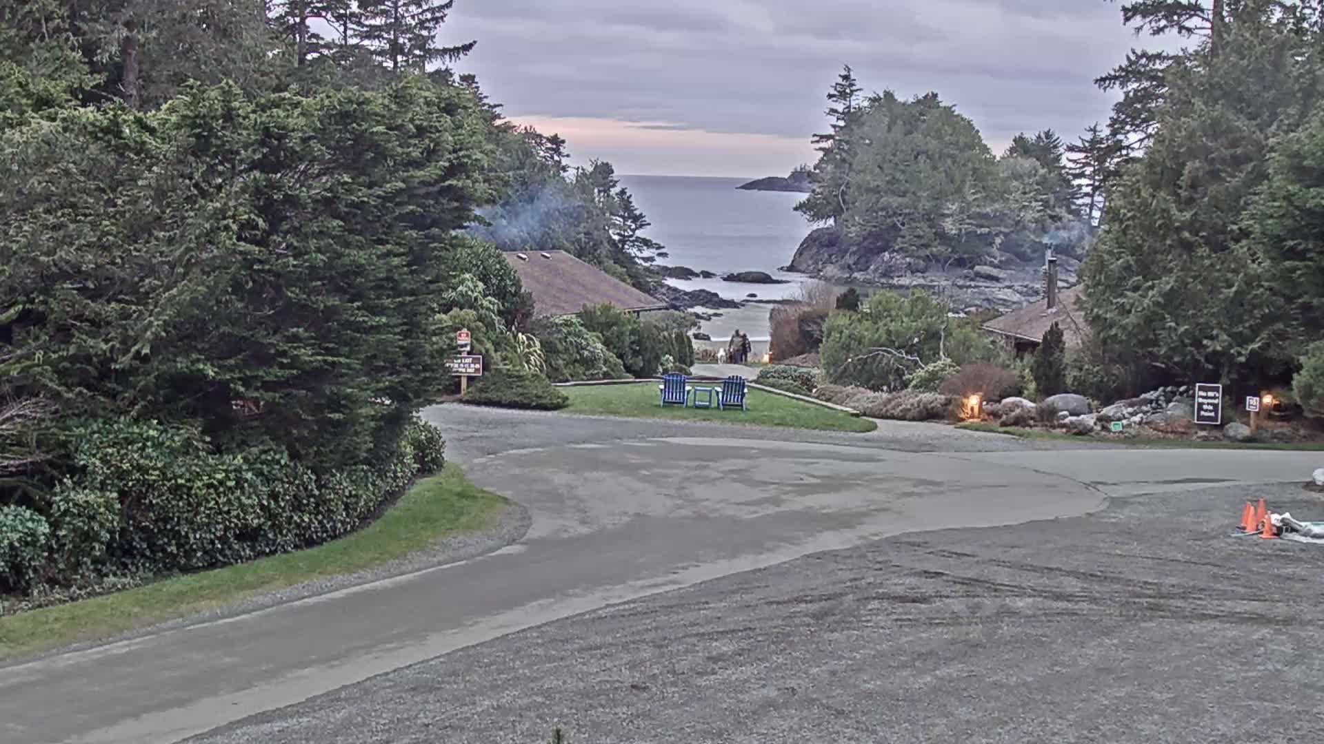 Tofino, Mackenzie Beach Live Cam - Tofino, Alberni-Clayoquot, British Columbia, Canada