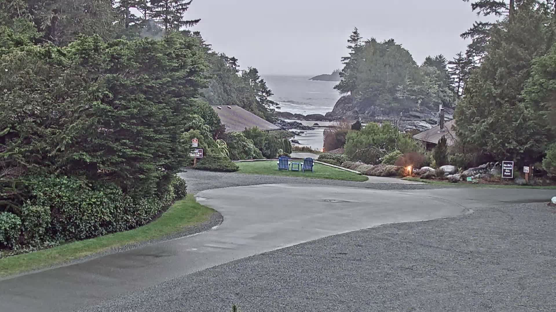 Tofino, Mackenzie Beach Live Cam - Tofino, Alberni-Clayoquot, British Columbia, Canada