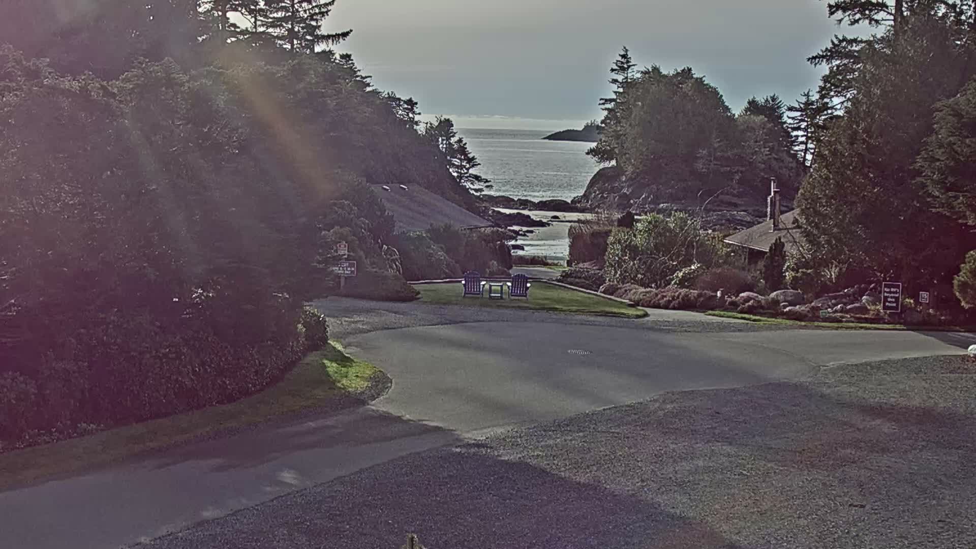 Tofino, Mackenzie Beach Live Cam - Tofino, Alberni-Clayoquot, British Columbia, Canada