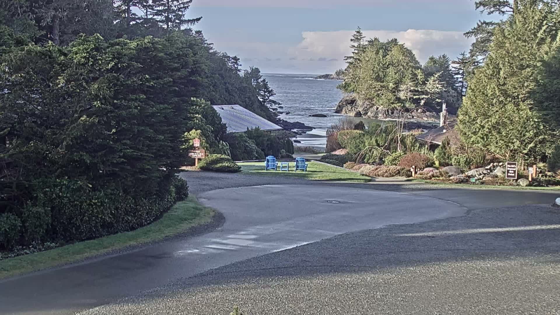 Tofino, Mackenzie Beach Live Cam - Tofino, Alberni-Clayoquot, British Columbia, Canada