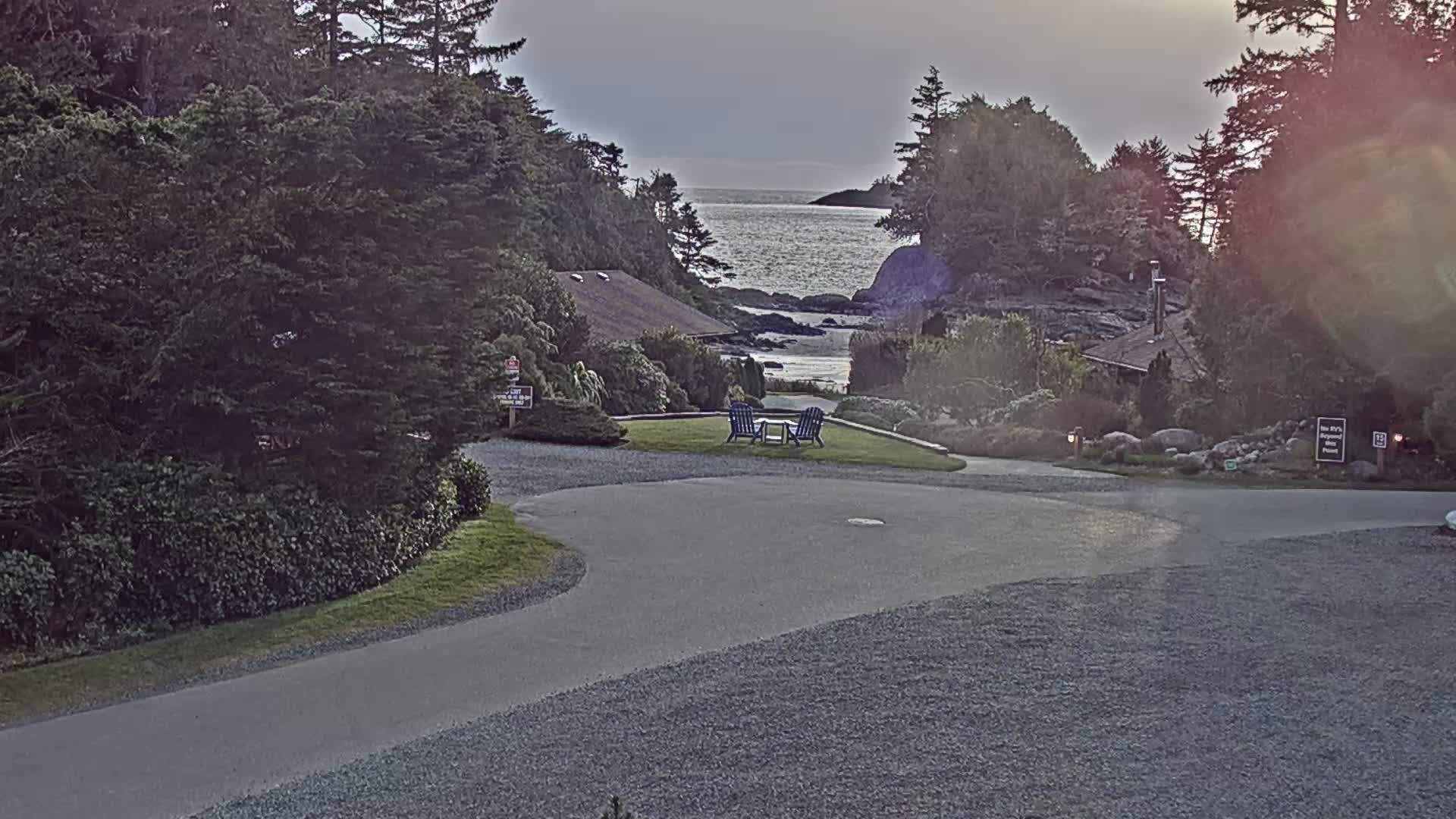 Tofino, Mackenzie Beach Live Cam - Tofino, Alberni-Clayoquot, British Columbia, Canada