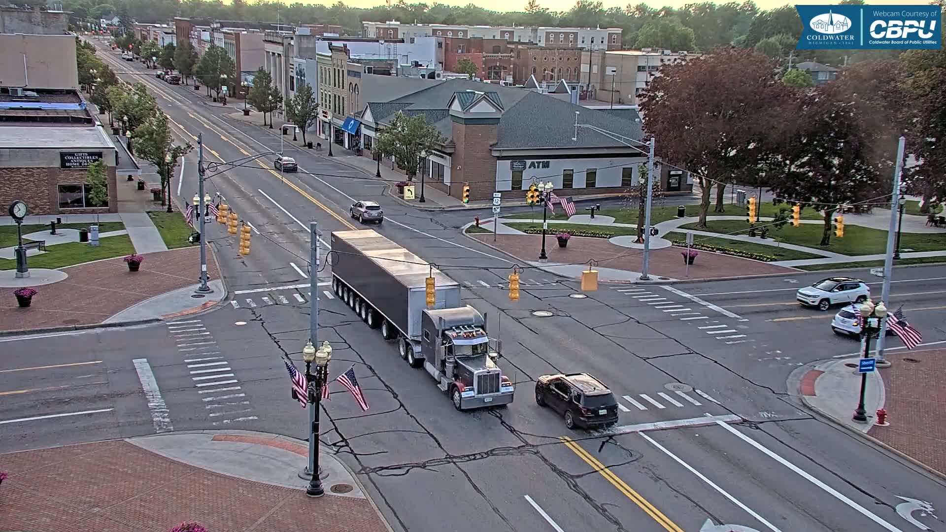 Coldwater Downtown Live Cam - Coldwater, Branch, Michigan, USA