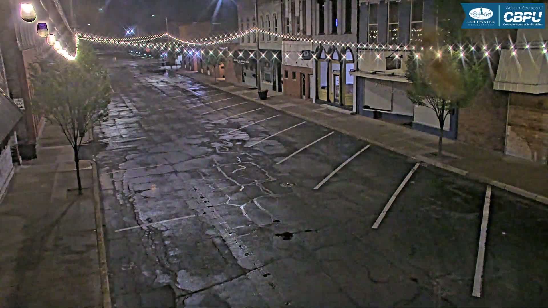 Coldwater, Monroe Street Live Cam - Coldwater, Branch, Michigan, USA