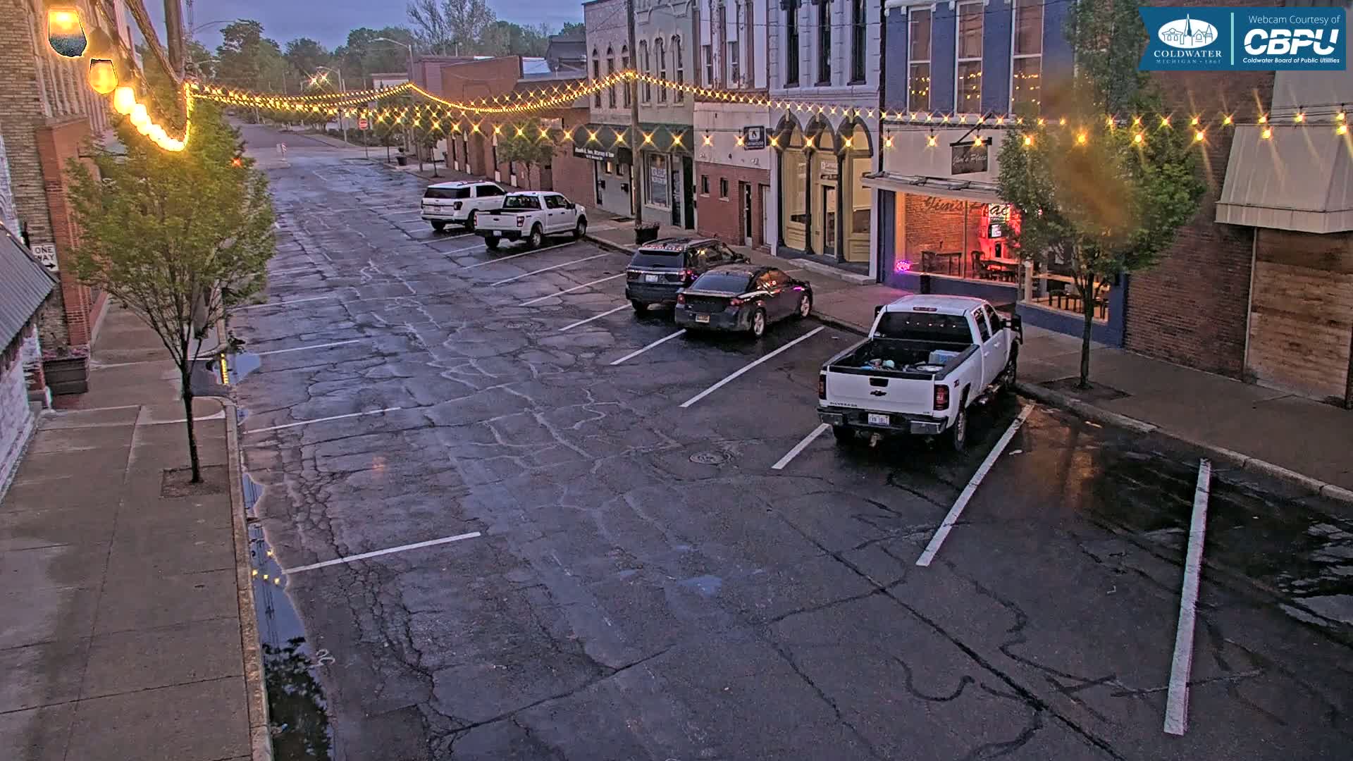 Coldwater, Monroe Street Live Cam - Coldwater, Branch, Michigan, USA