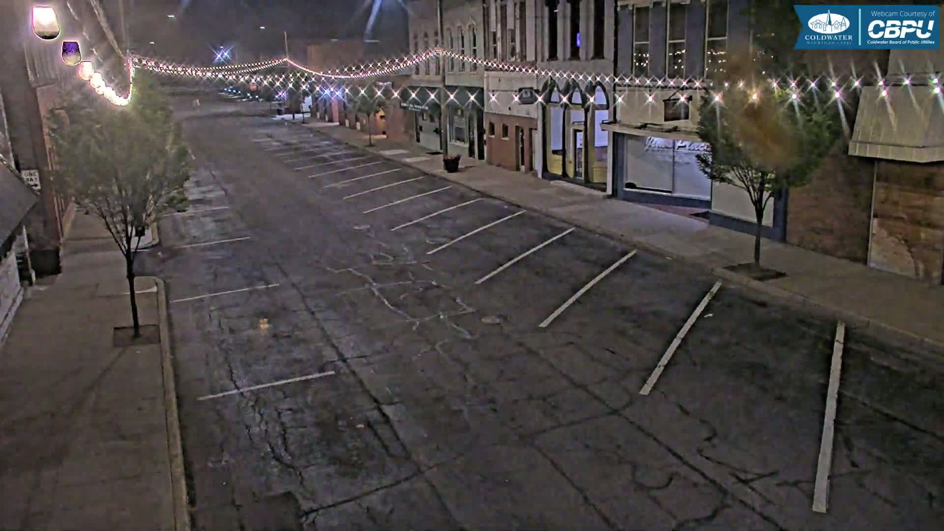 Coldwater, Monroe Street Live Cam - Coldwater, Branch, Michigan, USA