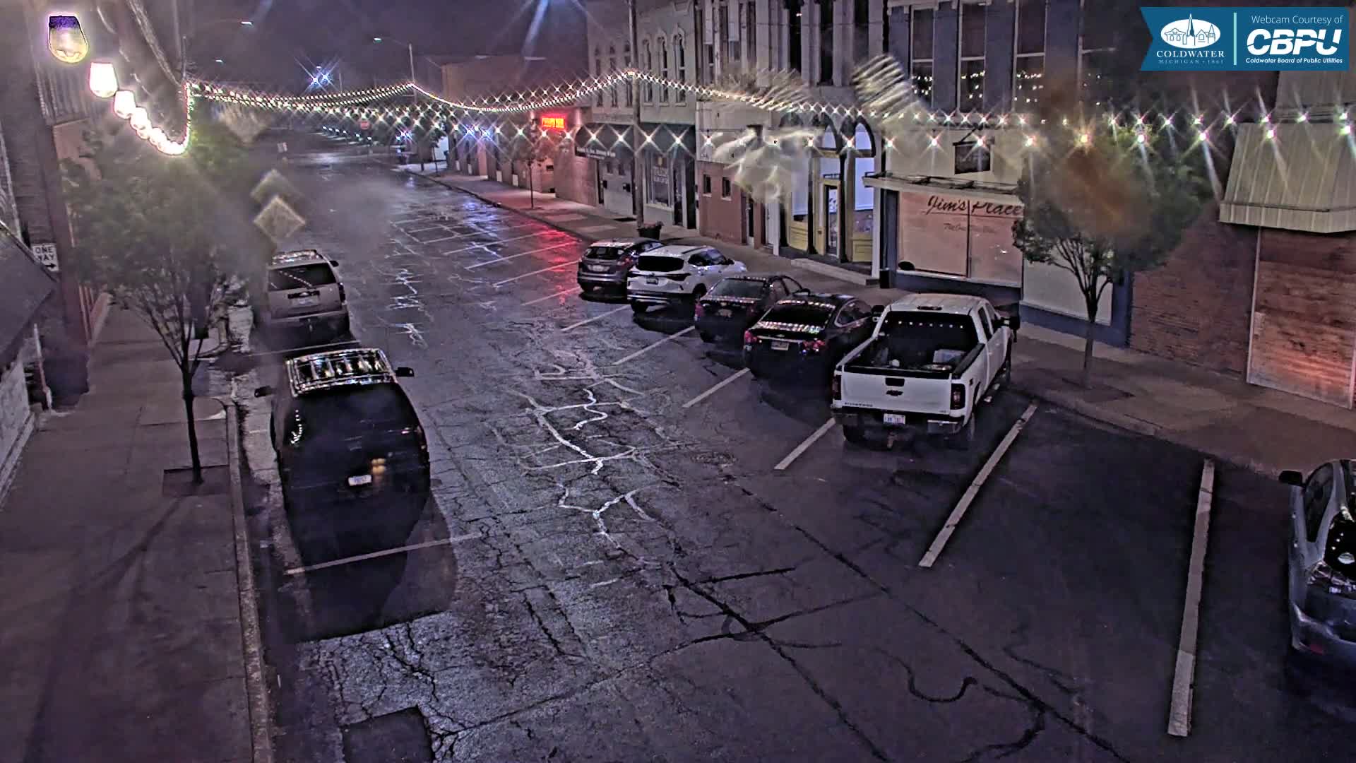 Coldwater, Monroe Street Live Cam - Coldwater, Branch, Michigan, USA