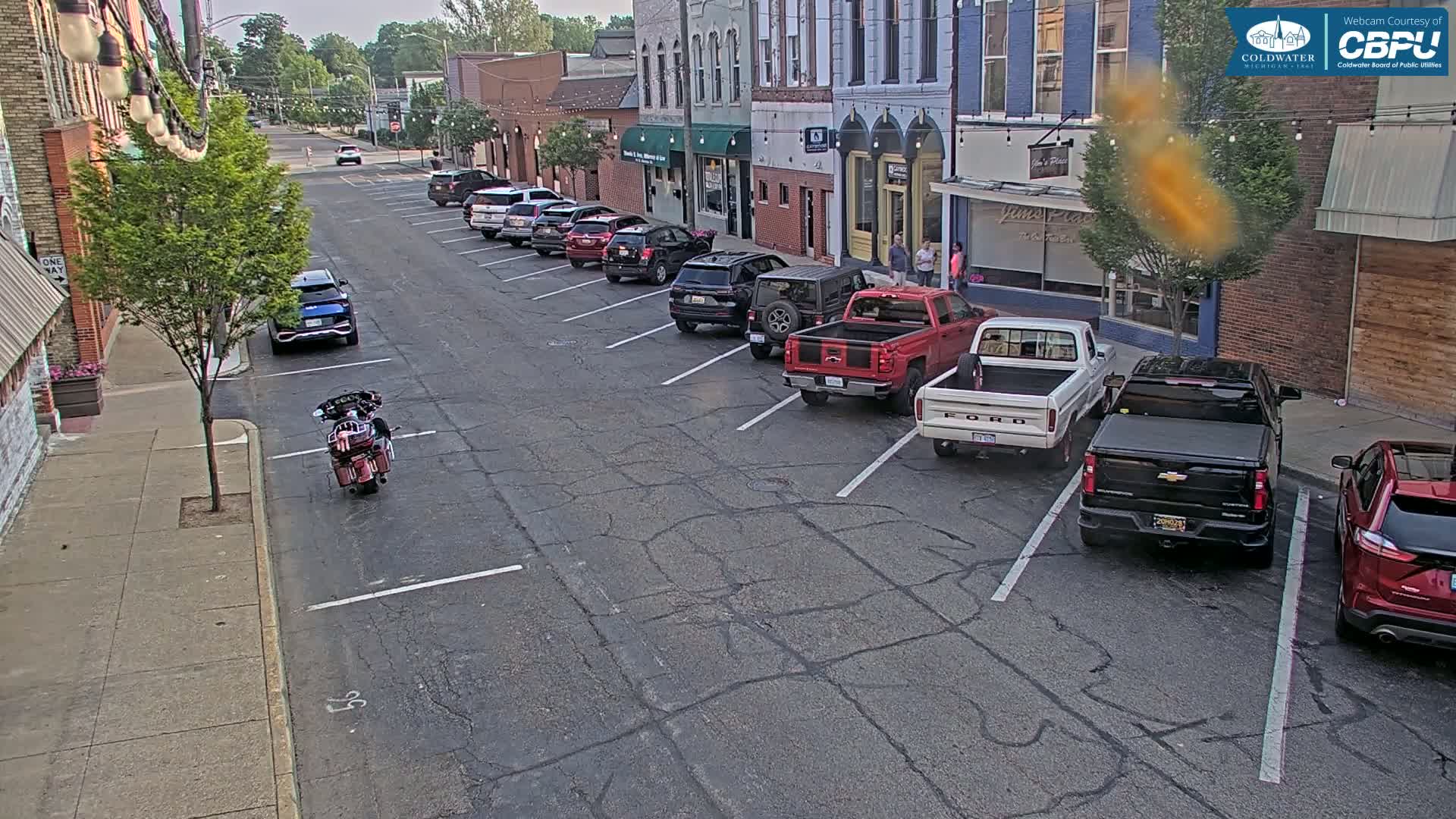 Coldwater, Monroe Street Live Cam - Coldwater, Branch, Michigan, USA