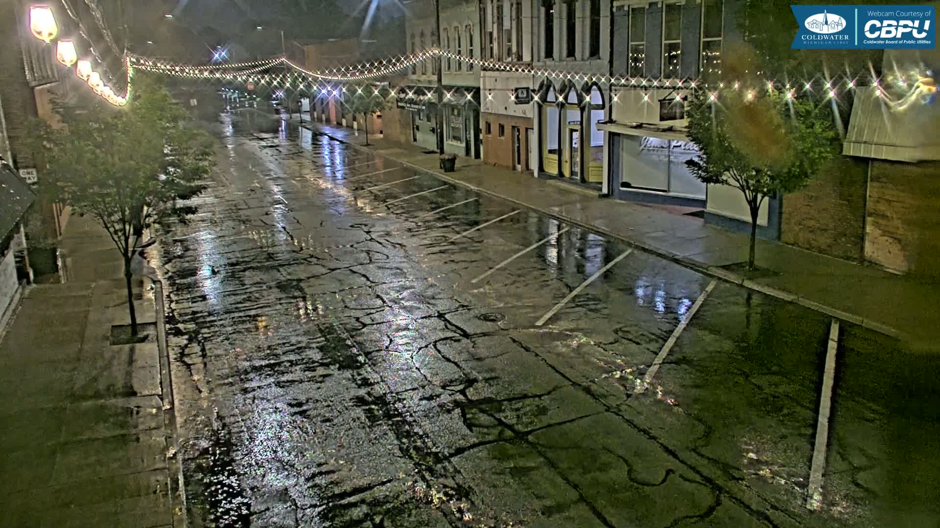 Coldwater, Monroe Street Live Cam - Coldwater, Branch, Michigan, USA