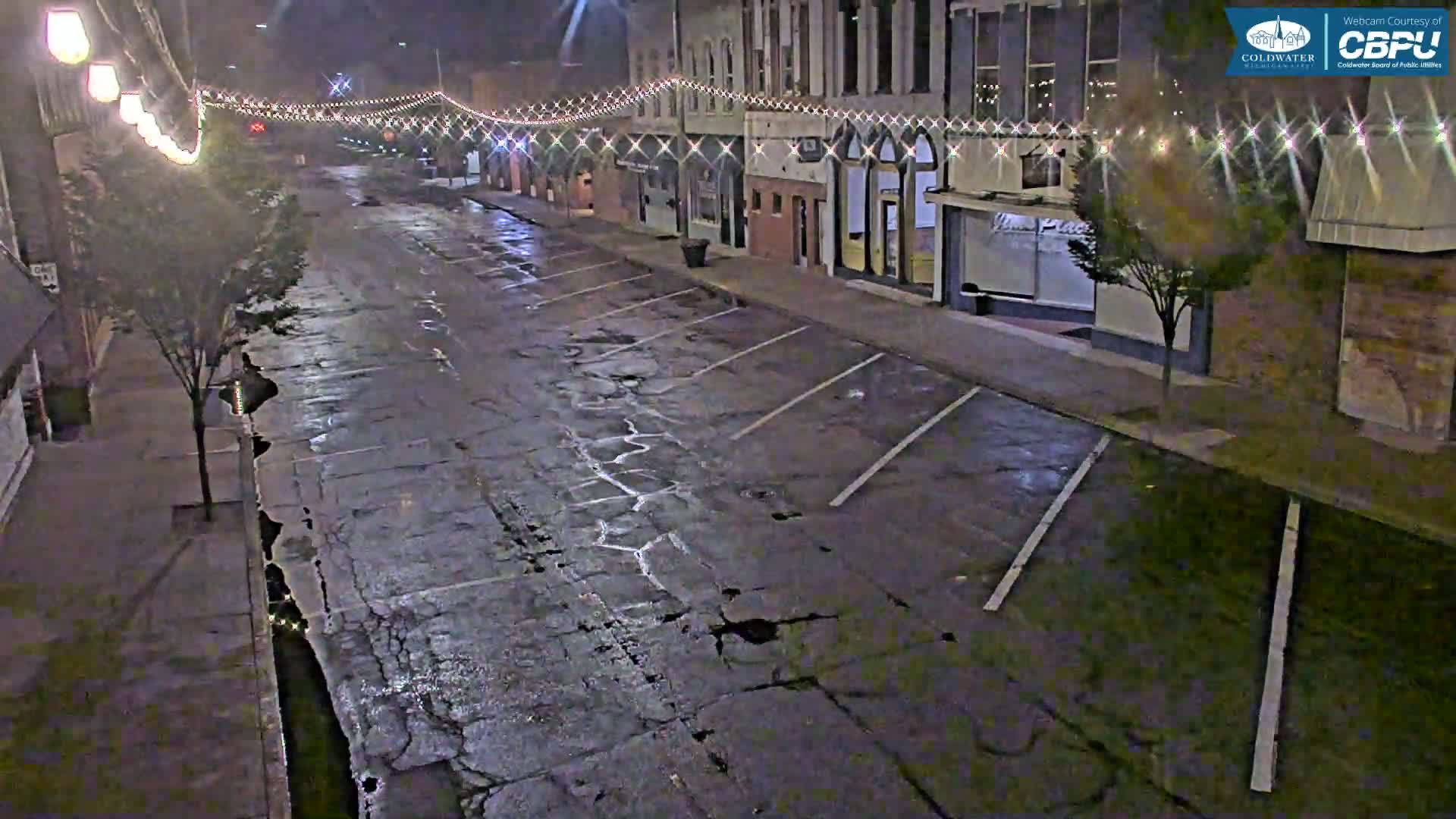 Coldwater, Monroe Street Live Cam - Coldwater, Branch, Michigan, USA