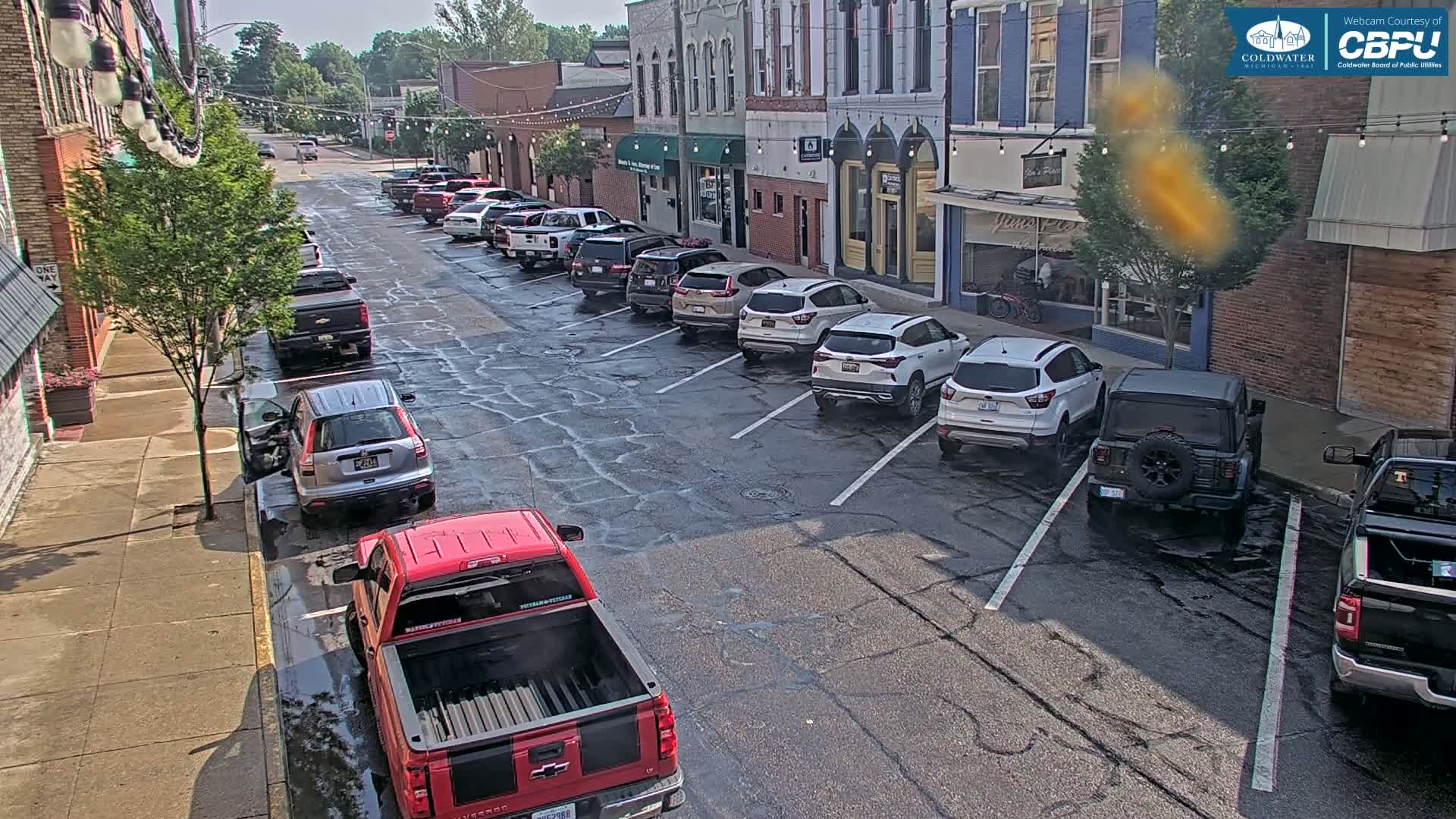 Coldwater, Monroe Street Live Cam - Coldwater, Branch, Michigan, USA