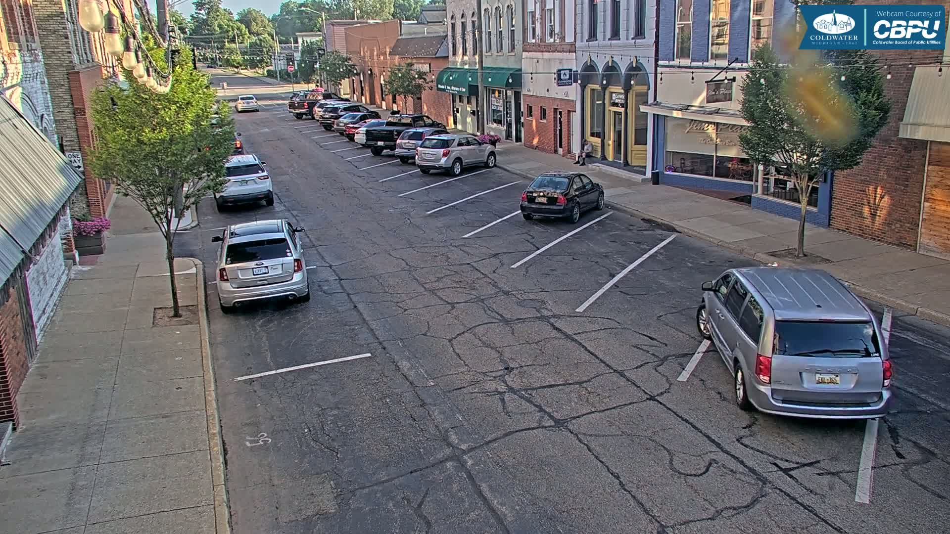 Coldwater, Monroe Street Live Cam - Coldwater, Branch, Michigan, USA