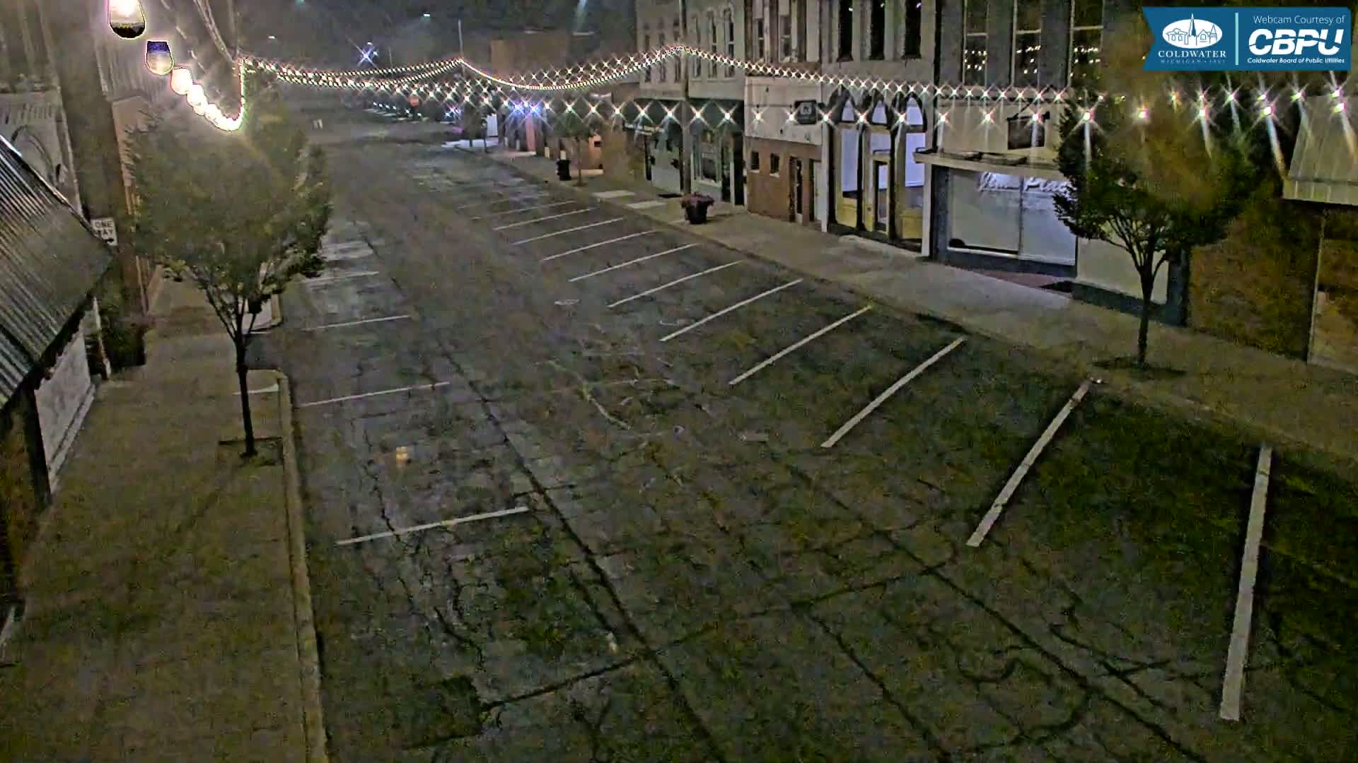 Coldwater, Monroe Street Live Cam - Coldwater, Branch, Michigan, USA