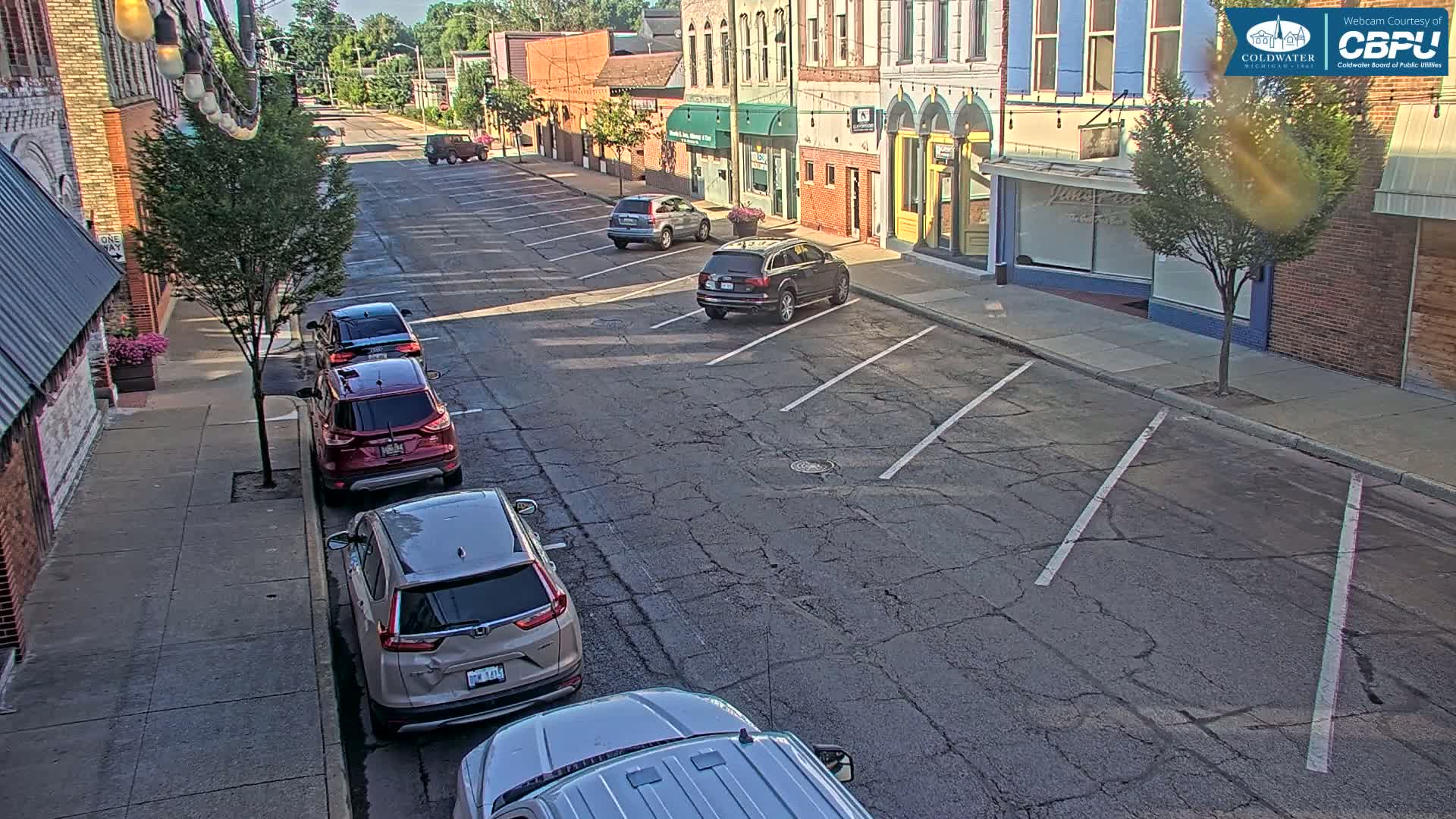 Coldwater, Monroe Street Live Cam - Coldwater, Branch, Michigan, USA