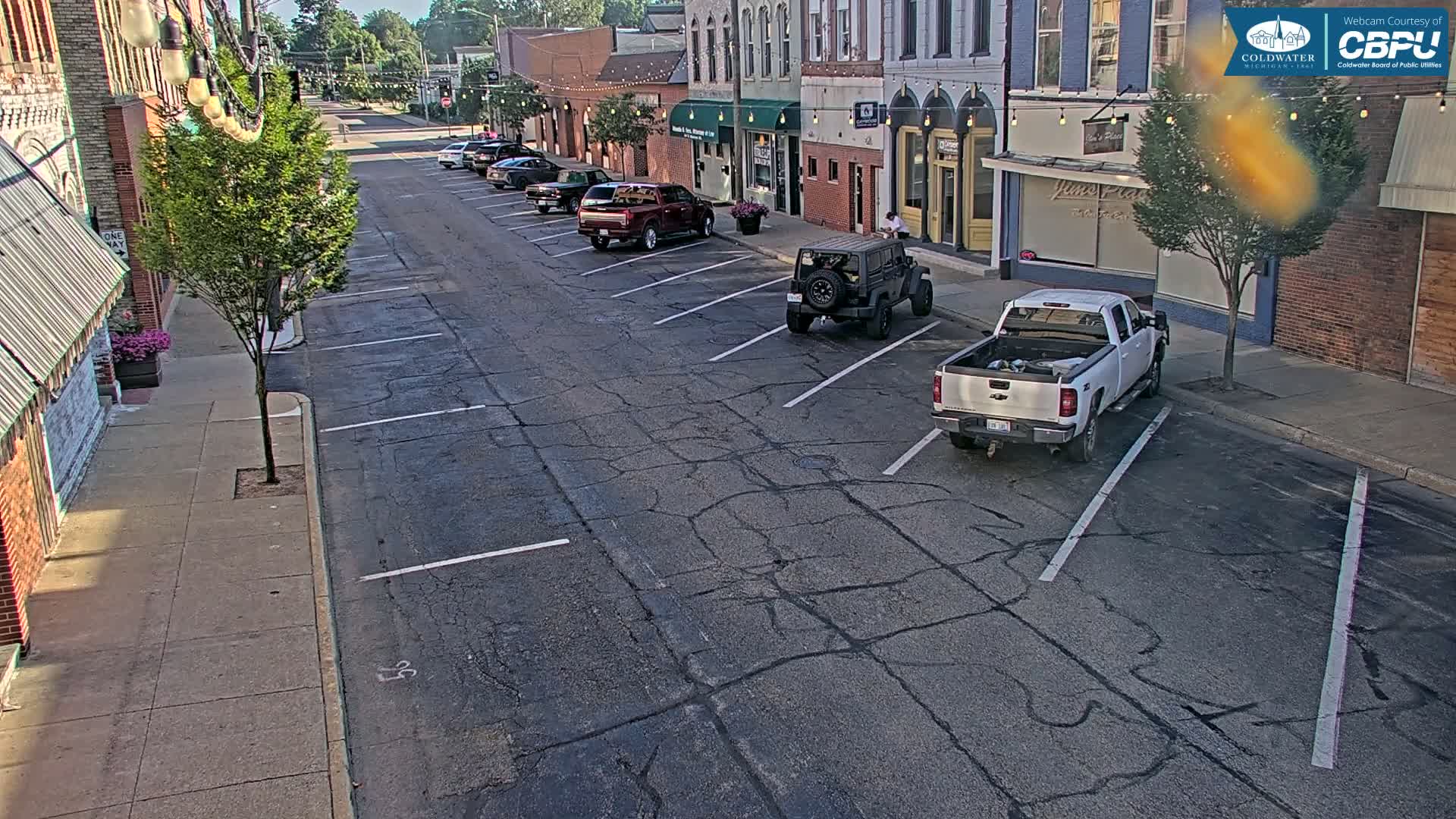 Coldwater, Monroe Street Live Cam - Coldwater, Branch, Michigan, USA