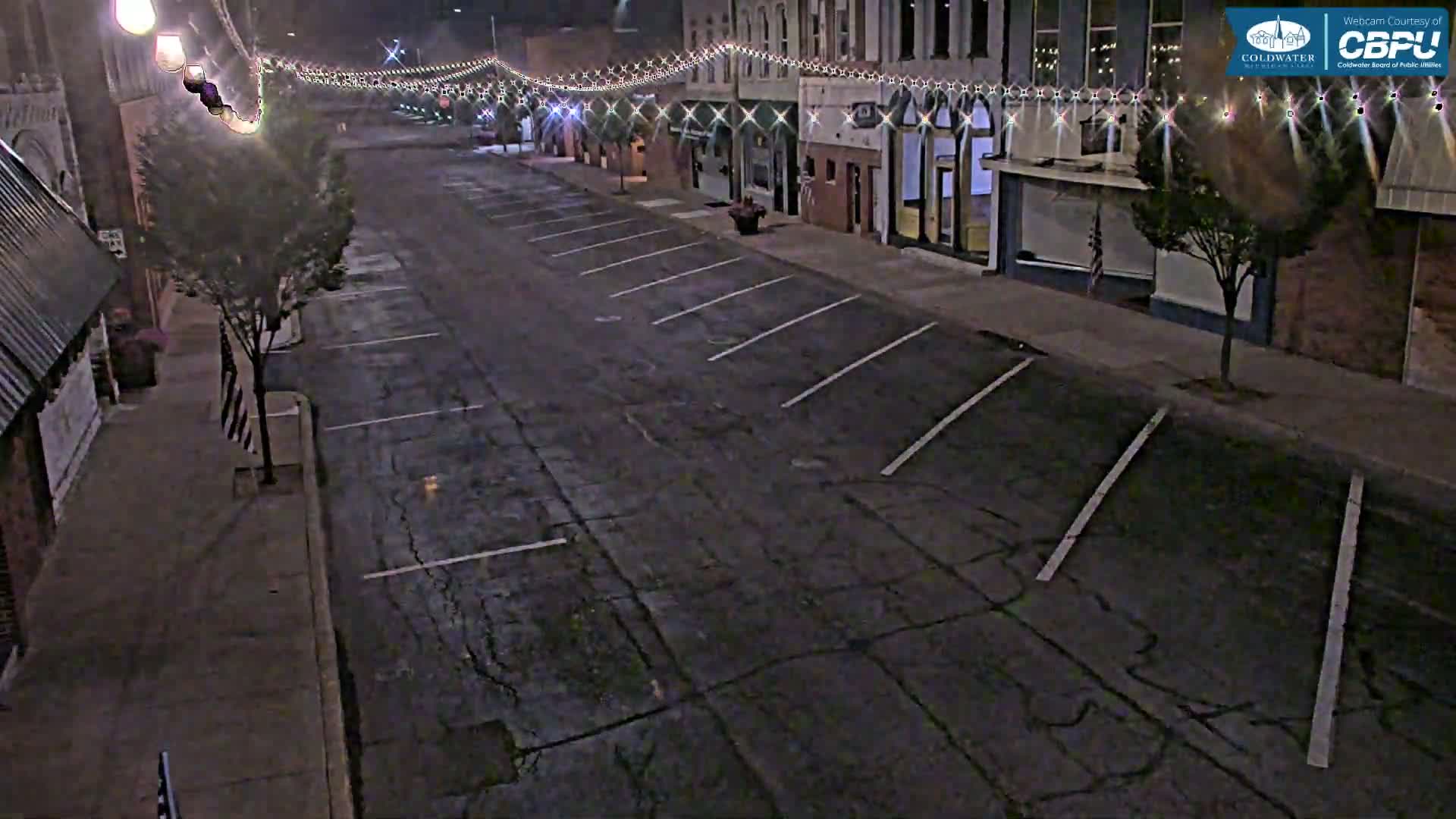 Coldwater, Monroe Street Live Cam - Coldwater, Branch, Michigan, USA