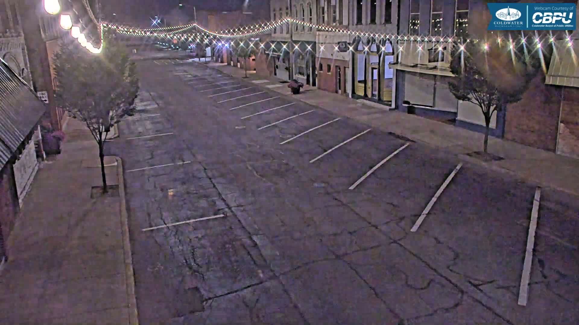 Coldwater, Monroe Street Live Cam - Coldwater, Branch, Michigan, USA