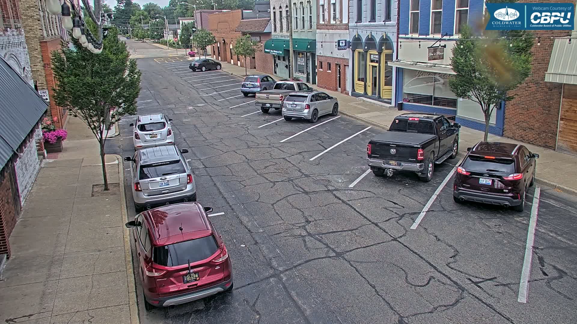 Coldwater, Monroe Street Live Cam - Coldwater, Branch, Michigan, USA