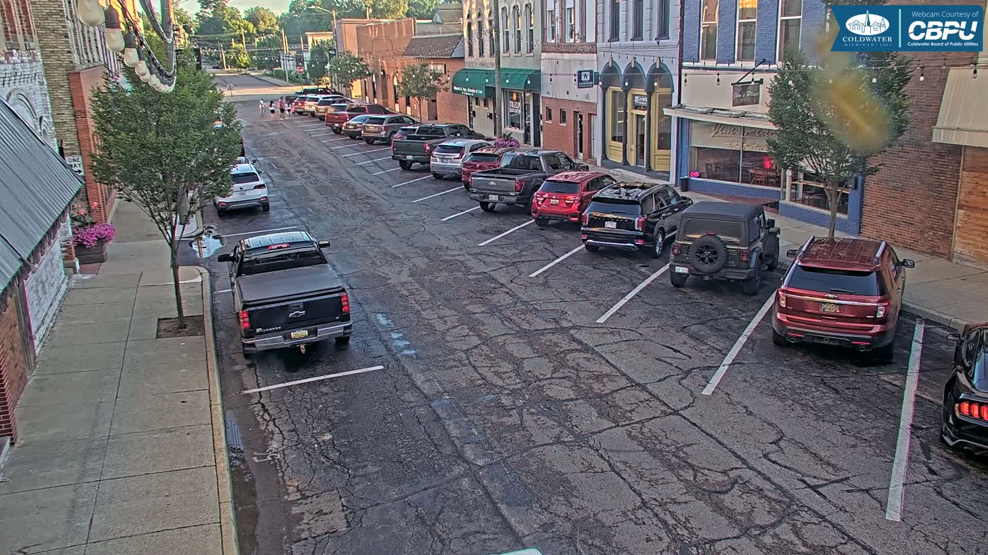 Coldwater, Monroe Street Live Cam - Coldwater, Branch, Michigan, USA