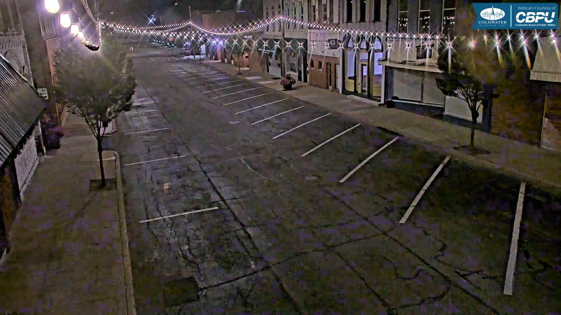 Coldwater, Monroe Street Live Cam - Coldwater, Branch, Michigan, USA