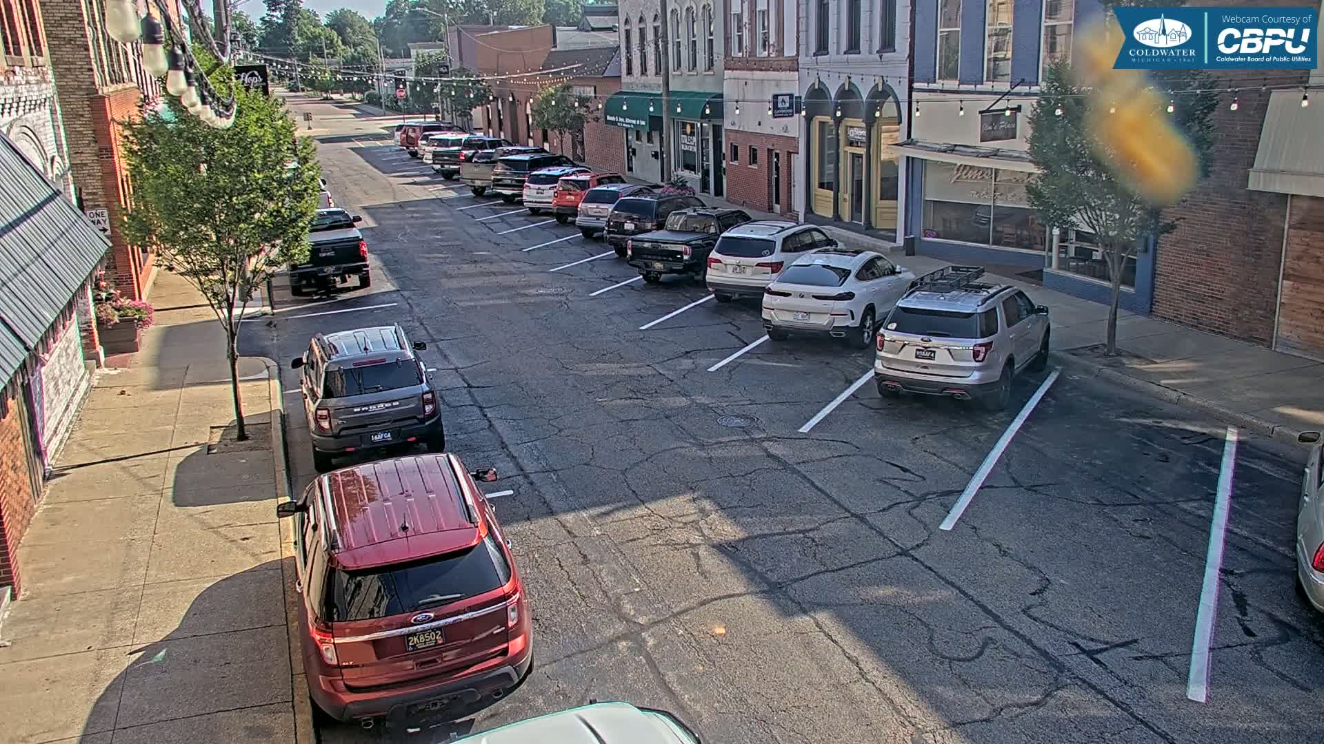 Coldwater, Monroe Street Live Cam - Coldwater, Branch, Michigan, USA