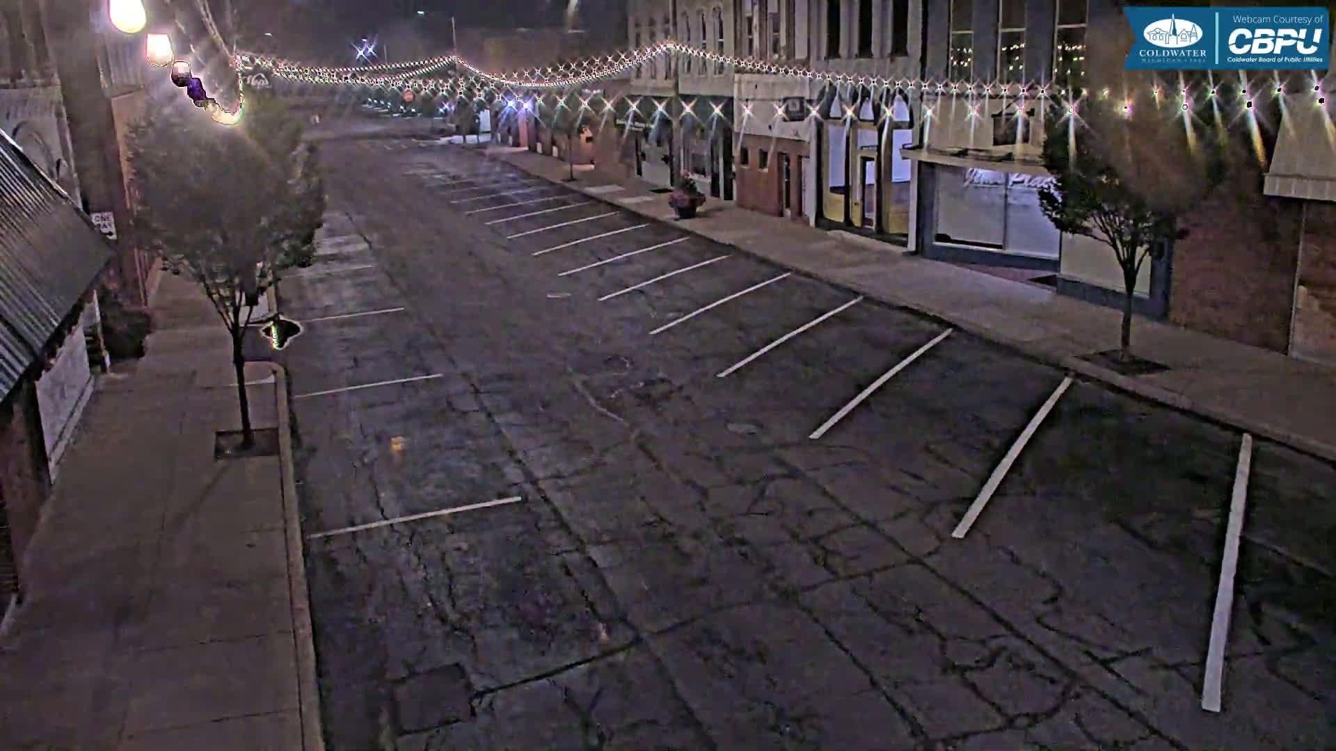 Coldwater, Monroe Street Live Cam - Coldwater, Branch, Michigan, USA