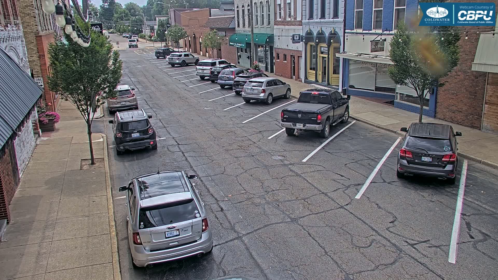 Coldwater, Monroe Street Live Cam - Coldwater, Branch, Michigan, USA