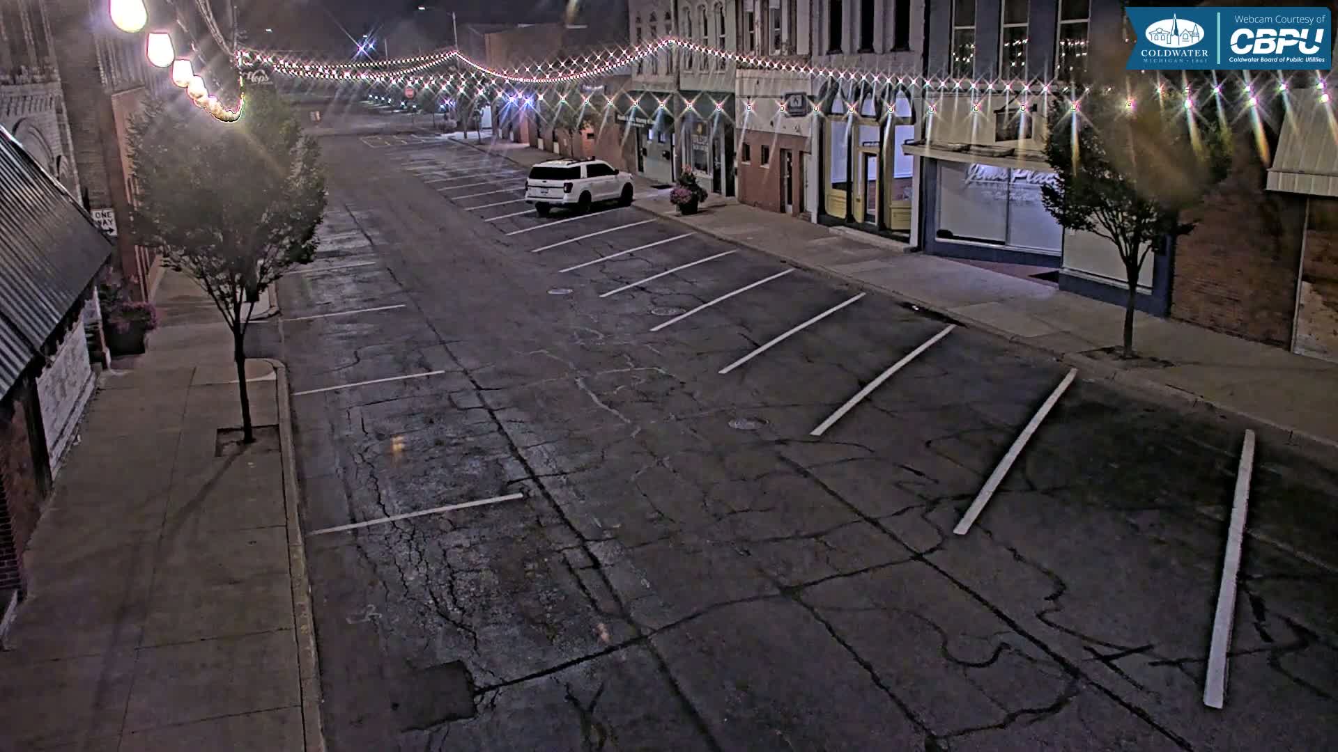 Coldwater, Monroe Street Live Cam - Coldwater, Branch, Michigan, USA