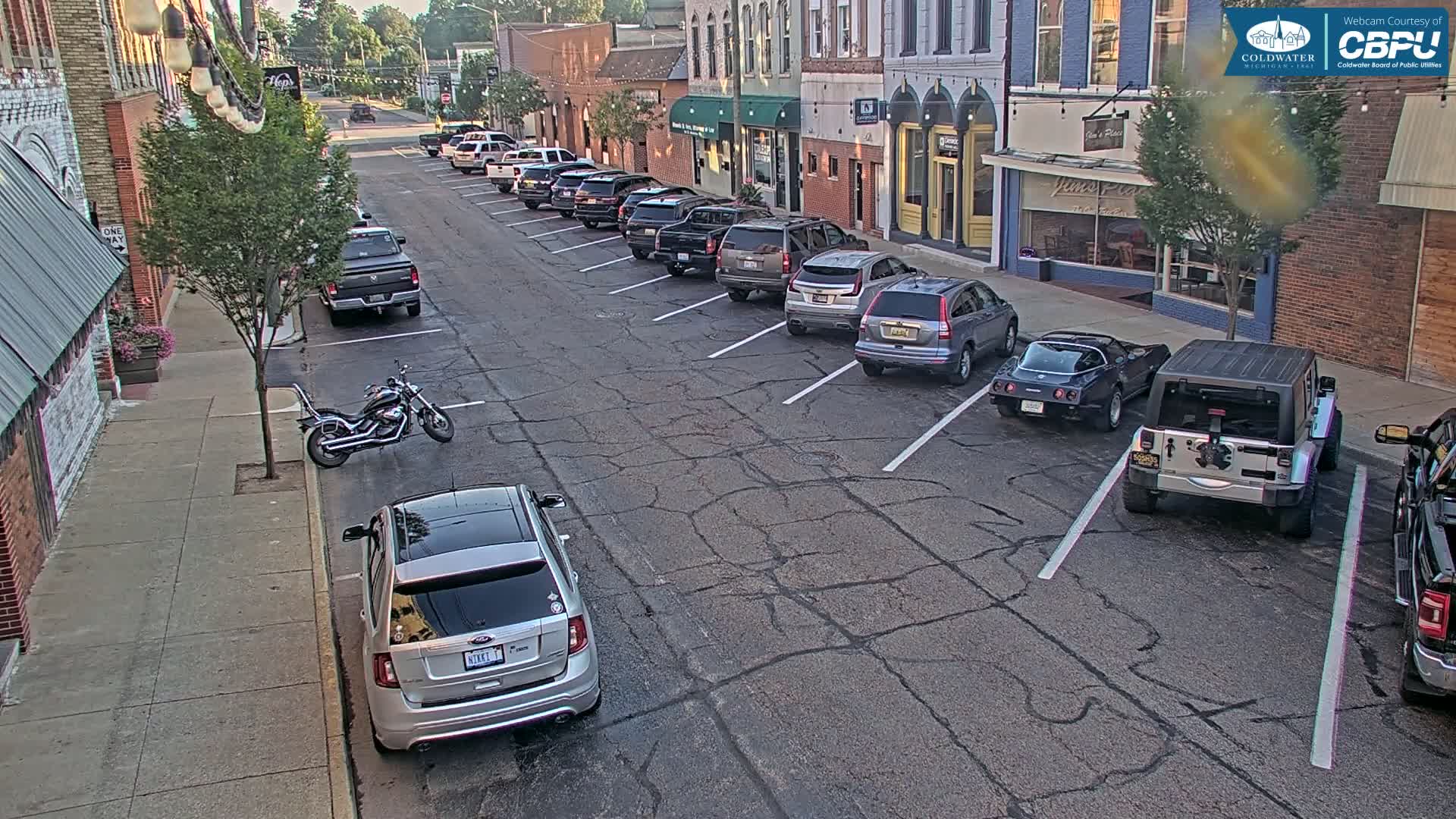 Coldwater, Monroe Street Live Cam - Coldwater, Branch, Michigan, USA