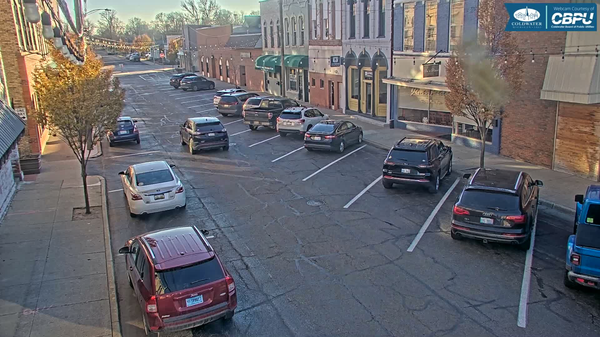Coldwater, Monroe Street Live Cam - Coldwater, Branch, Michigan, USA