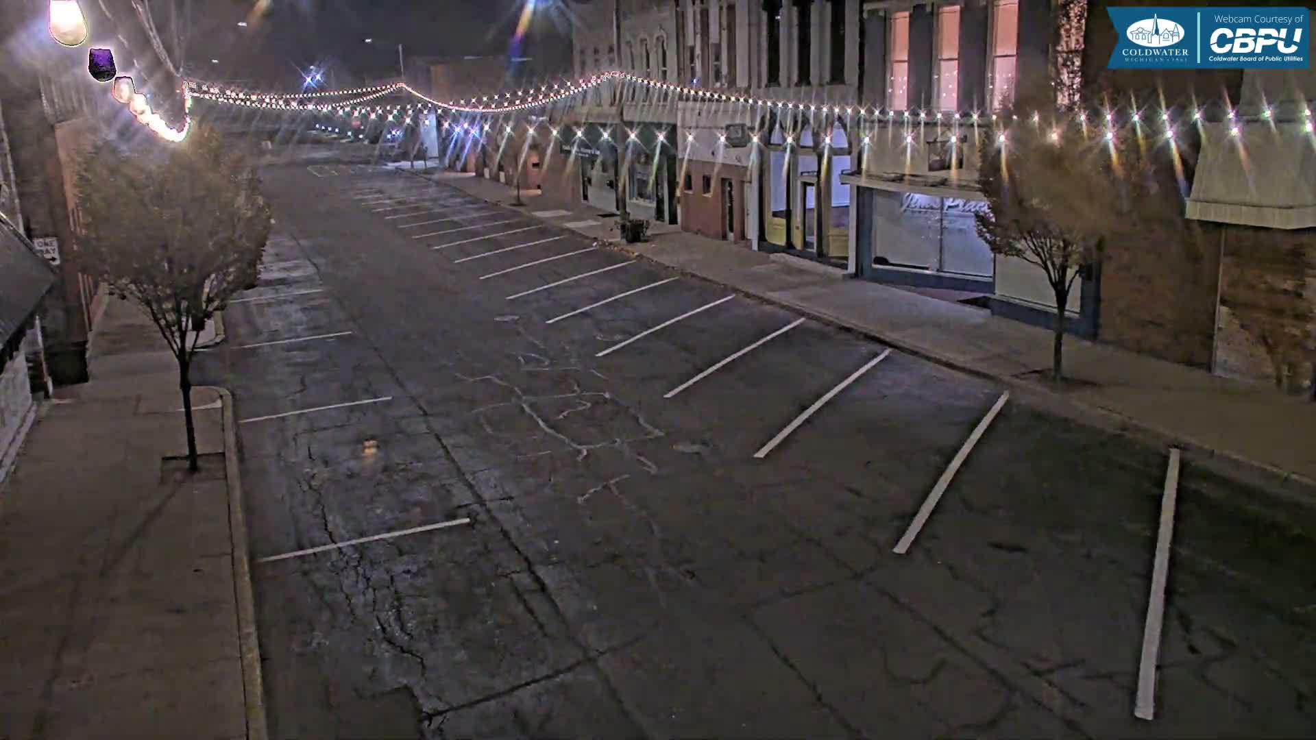 Coldwater, Monroe Street Live Cam - Coldwater, Branch, Michigan, USA