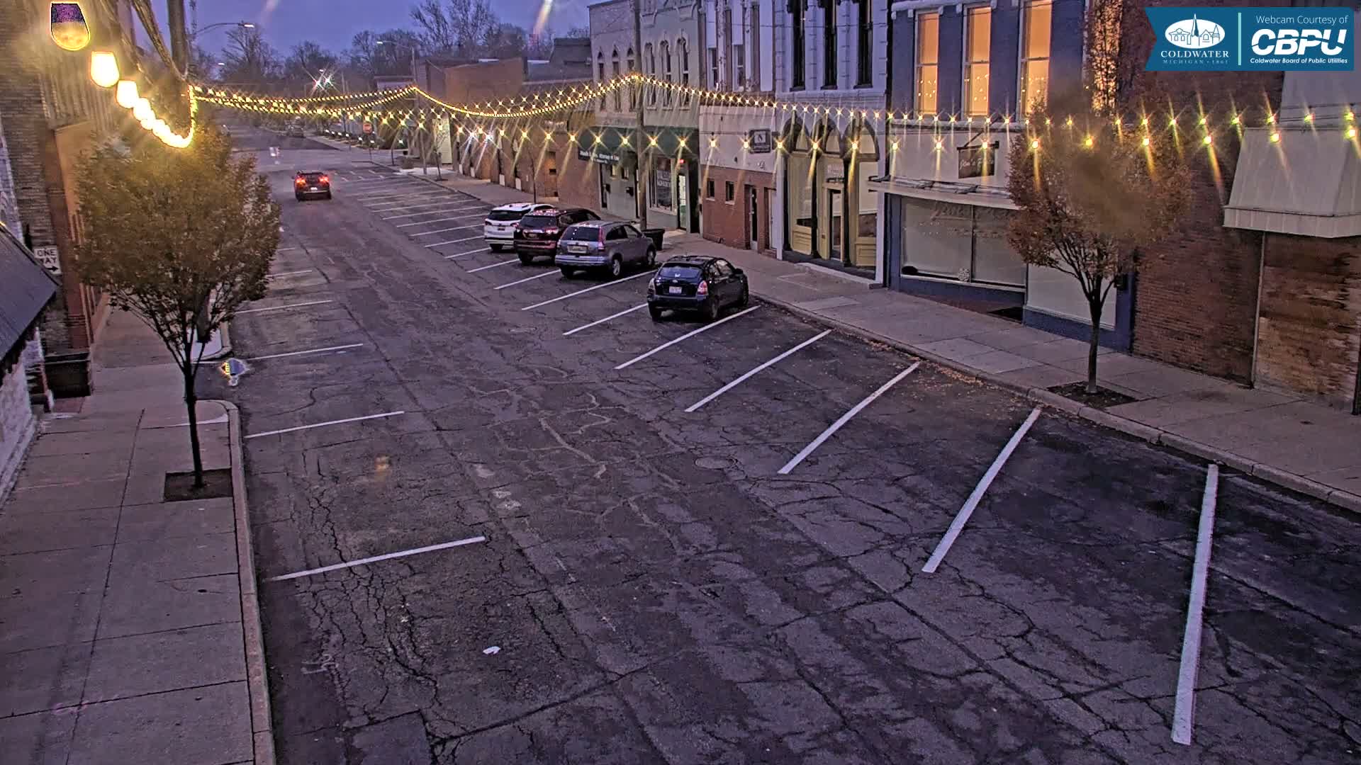 Coldwater, Monroe Street Live Cam - Coldwater, Branch, Michigan, USA