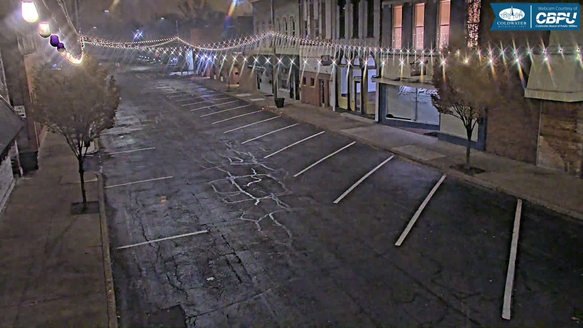 Coldwater, Monroe Street Live Cam - Coldwater, Branch, Michigan, USA