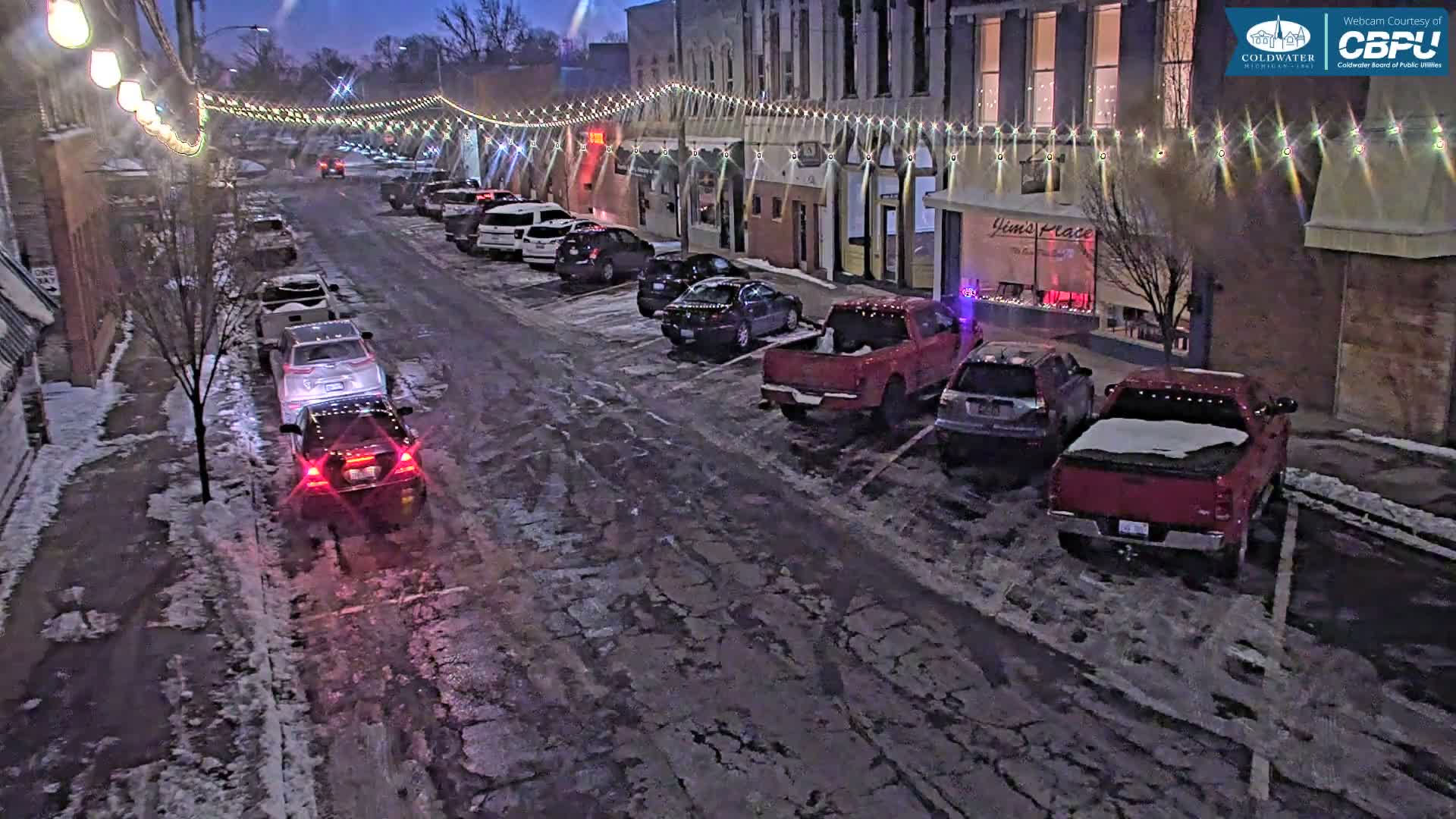 Coldwater, Monroe Street Live Cam - Coldwater, Branch, Michigan, USA