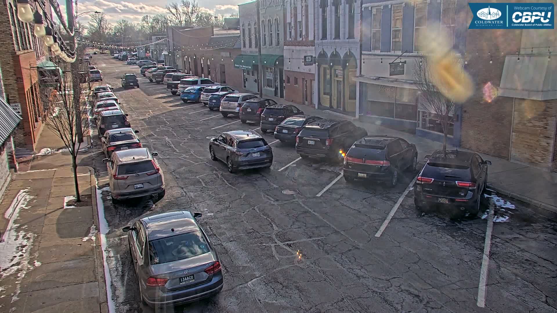 Coldwater, Monroe Street Live Cam - Coldwater, Branch, Michigan, USA