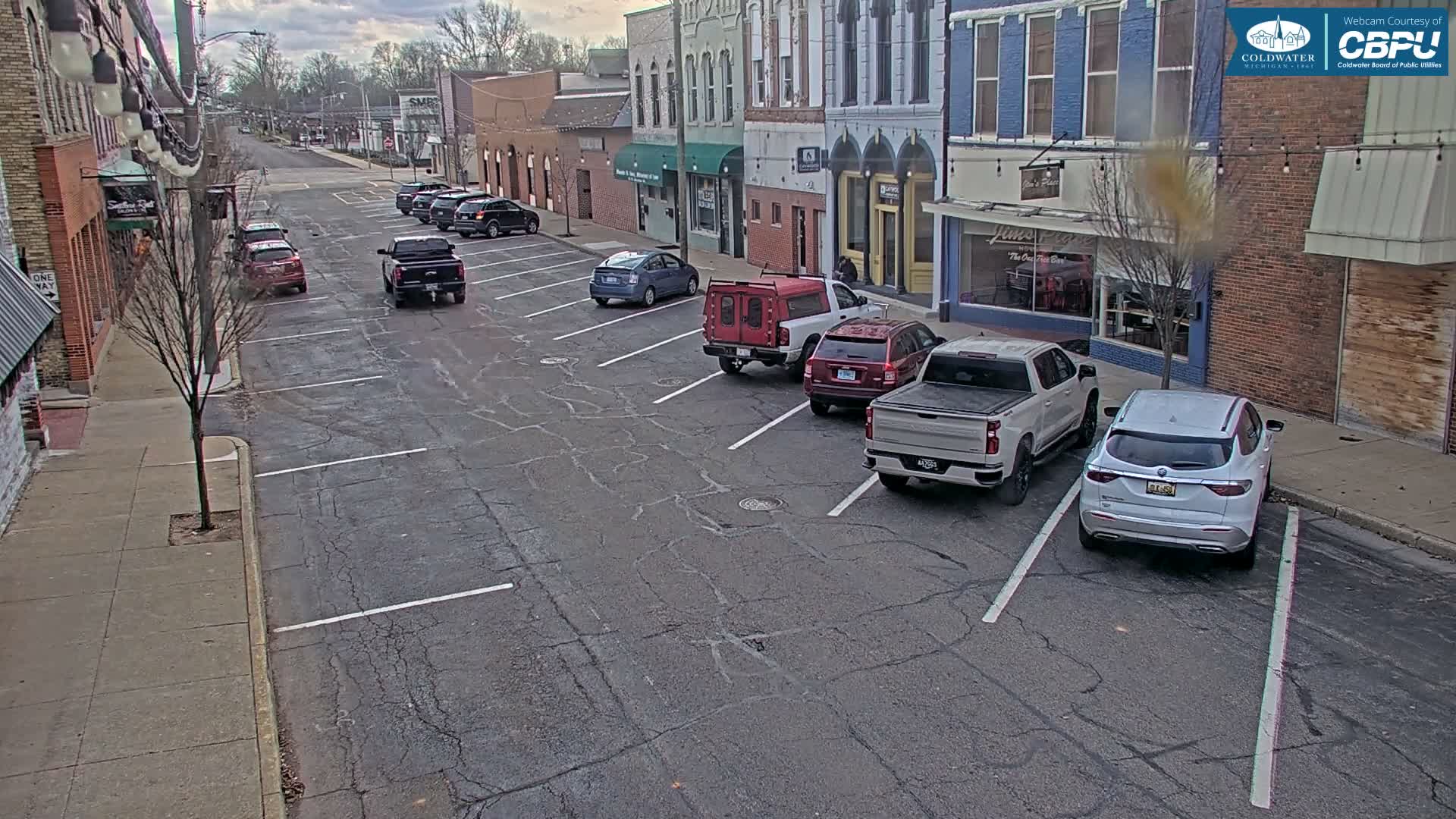 Coldwater, Monroe Street Live Cam - Coldwater, Branch, Michigan, USA