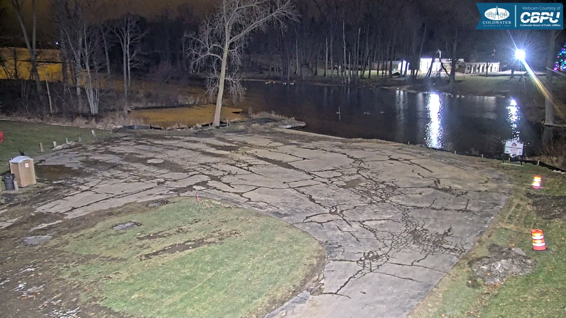 Coldwater, Rotary Park Coast & South Lake Live Cam - Coldwater, Branch, Michigan, USA