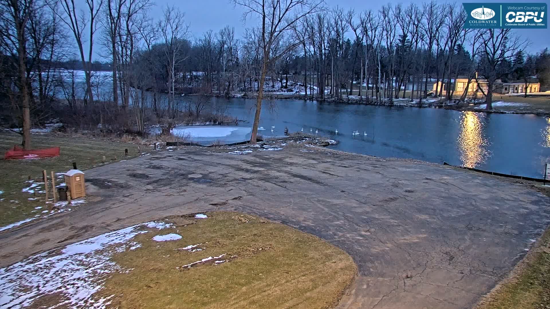 Coldwater, Rotary Park Coast & South Lake Live Cam - Coldwater, Branch, Michigan, USA
